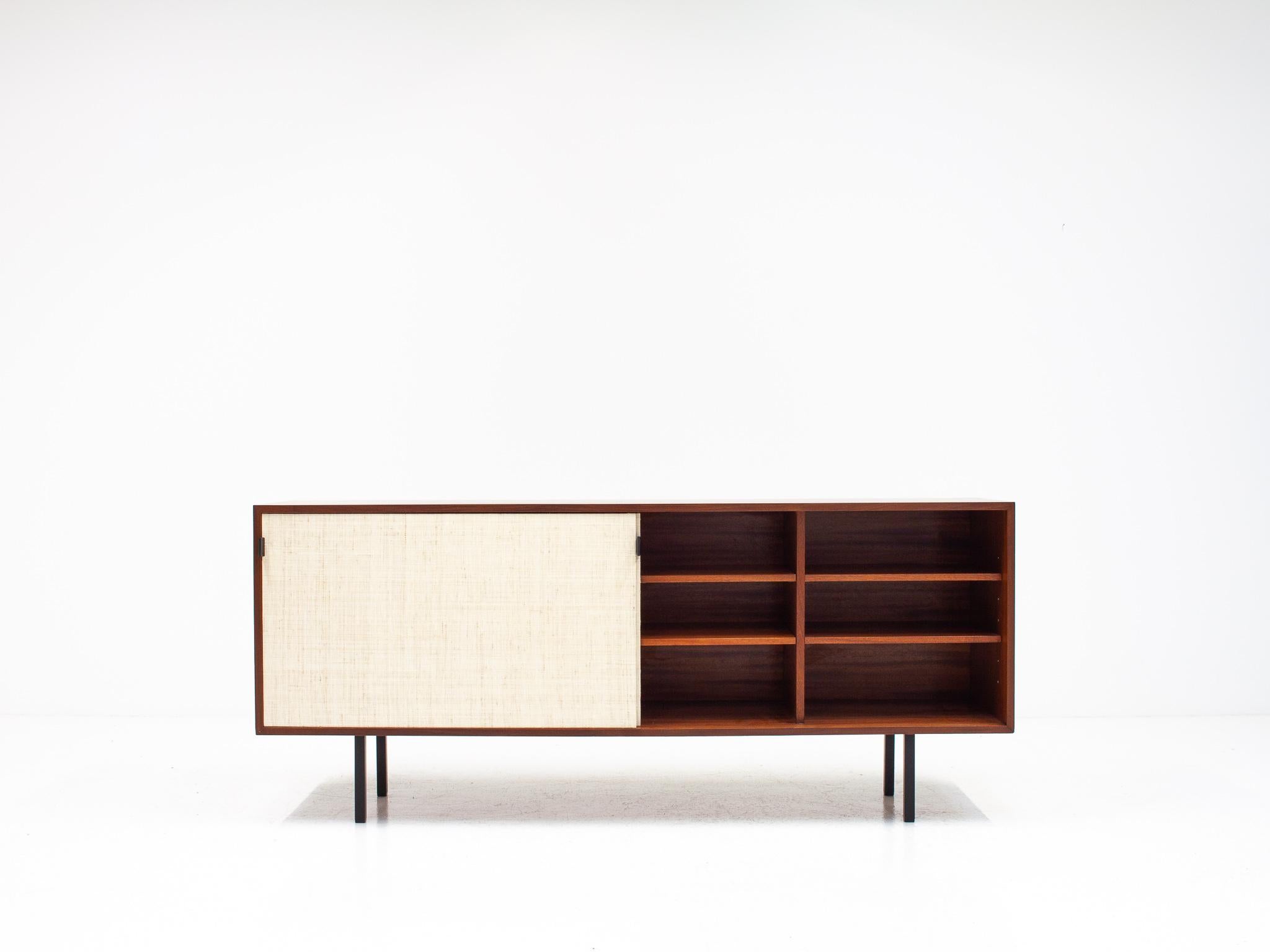 Florence Knoll Model 116 Sideboard Credenza for Knoll International, 1950s 2