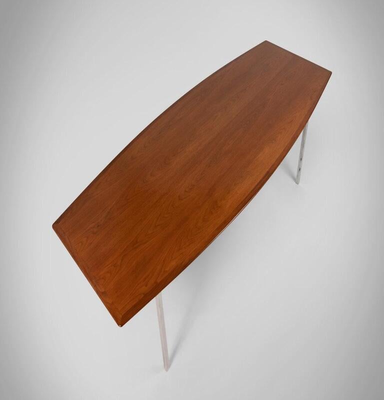 Mid-Century Modern Florence Knoll Walnut & Chrome Model 580 Dining Conference Table for Knoll, 1960 For Sale
