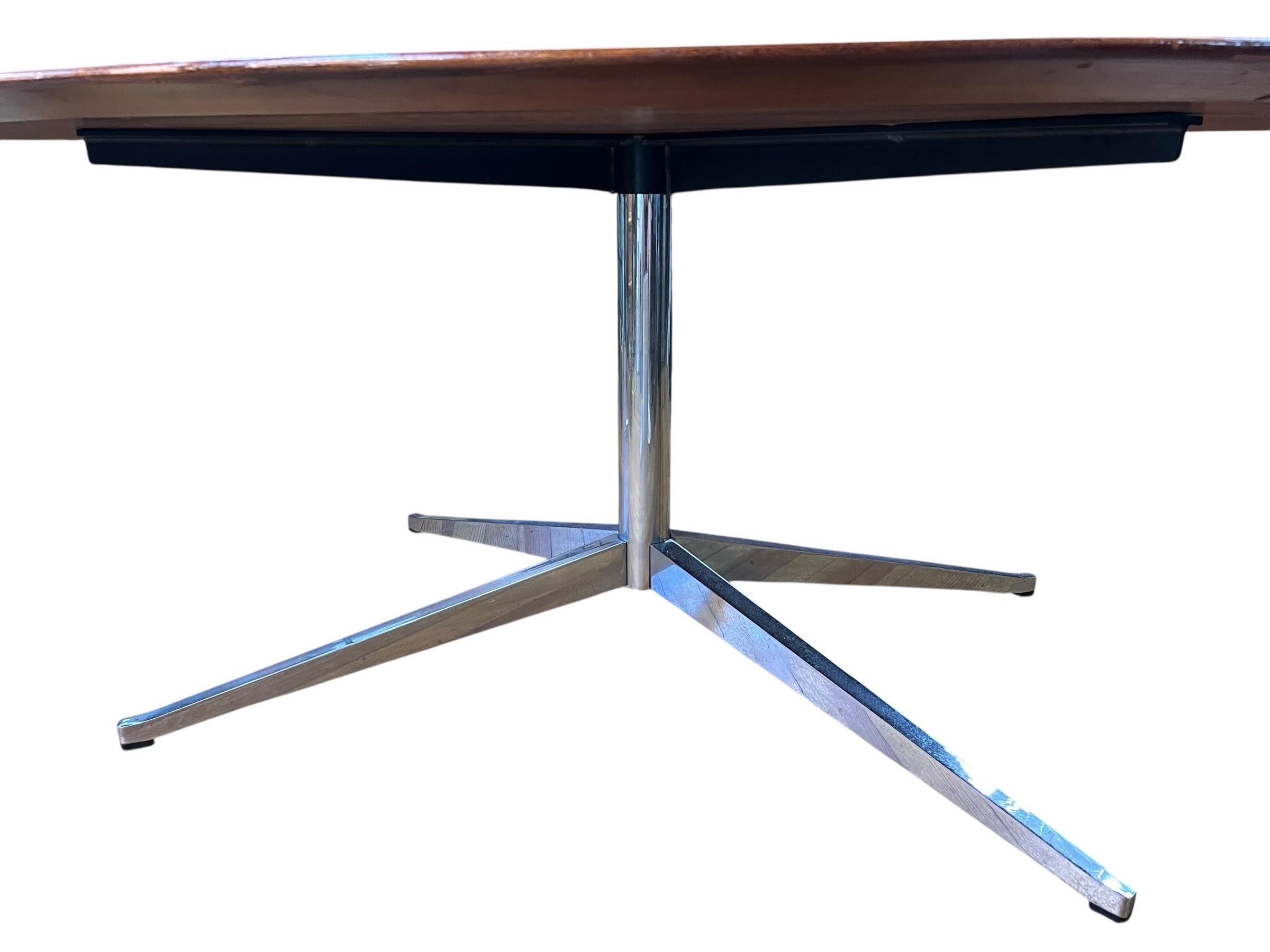 Florence Knoll Oval Tisch Schreibtisch 1960er Jahre im Angebot 6