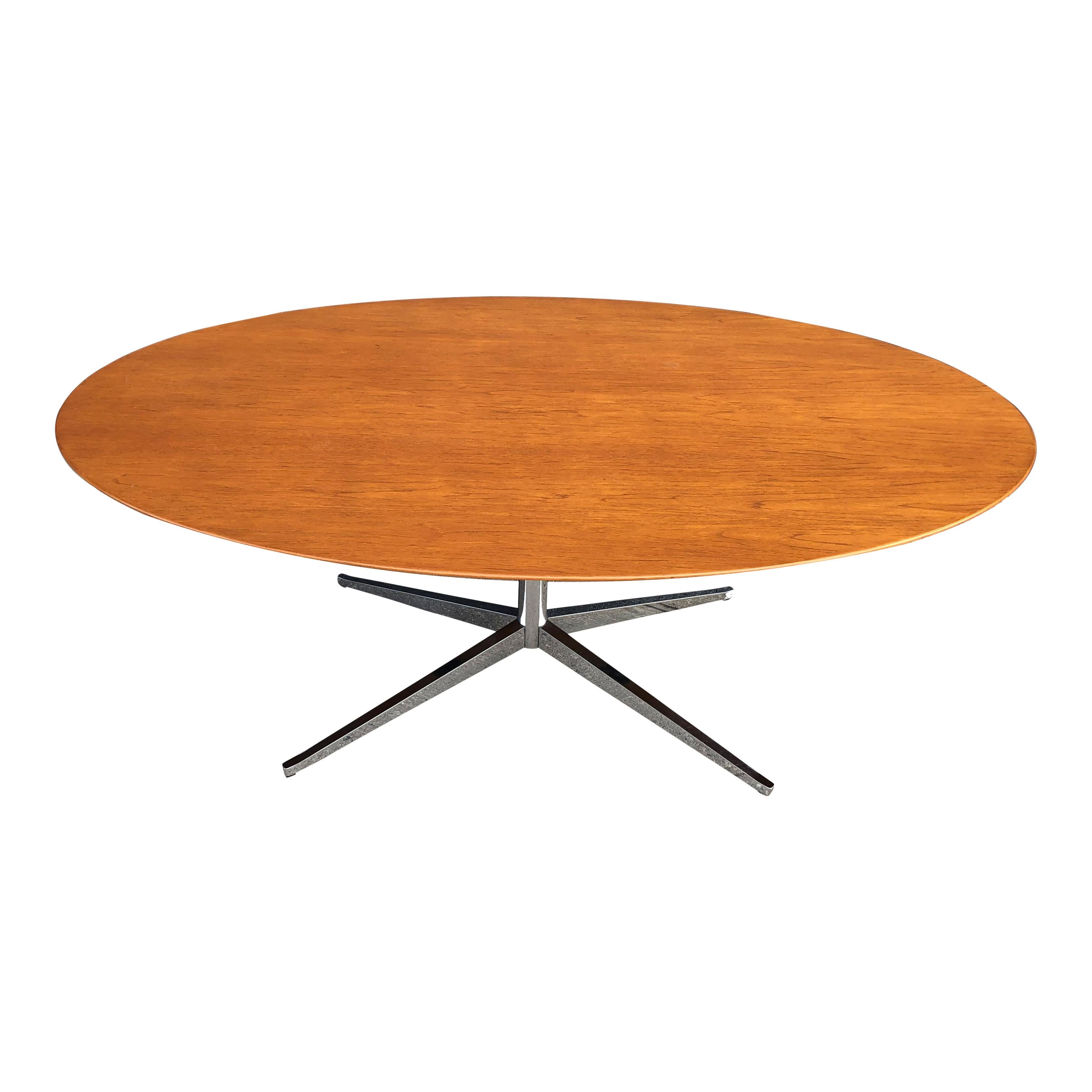 Florence Knoll Oval Table Desk in Walnut 1