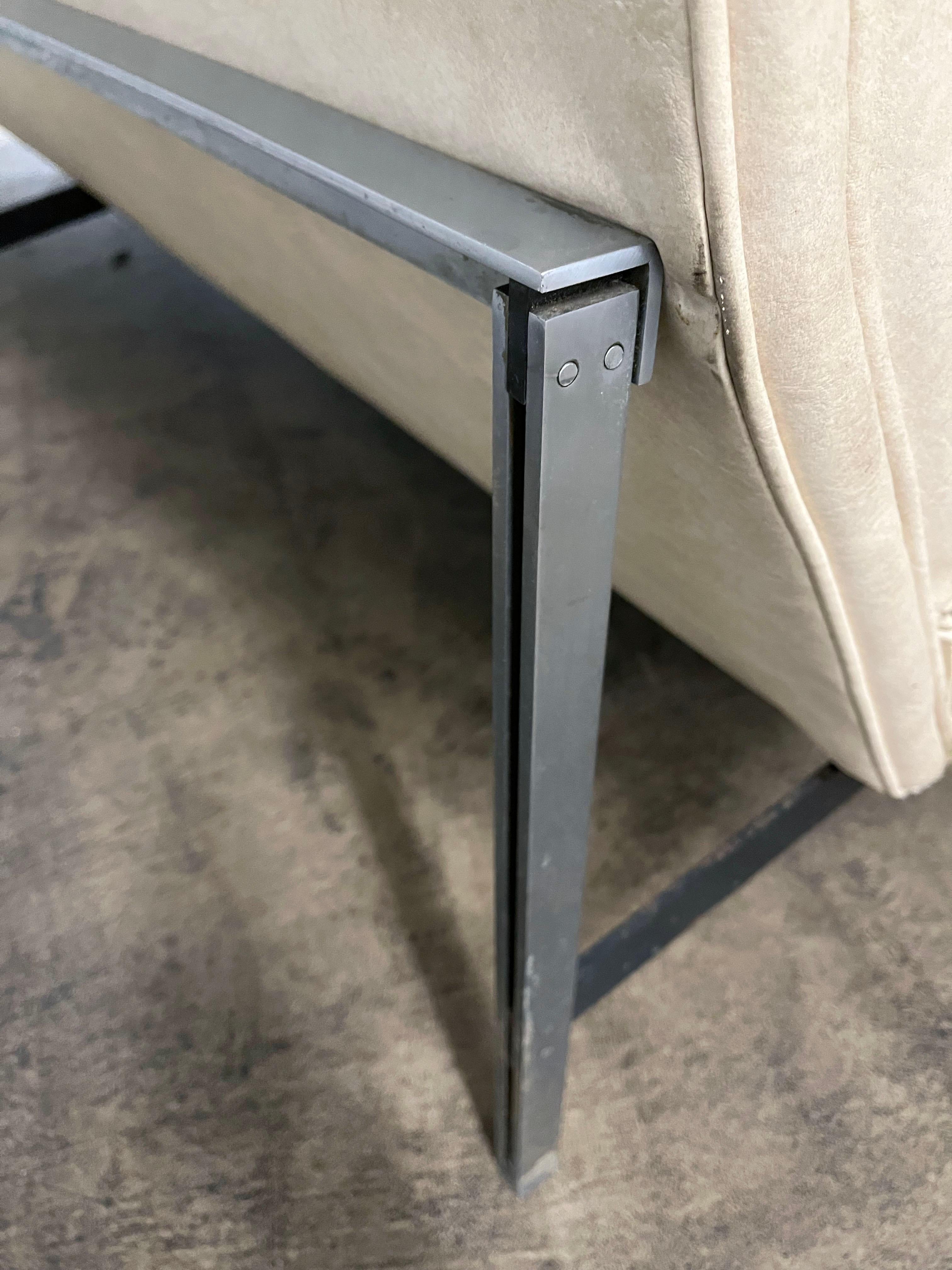 Acier Canapé de bar parallèle Florence Knoll en vente