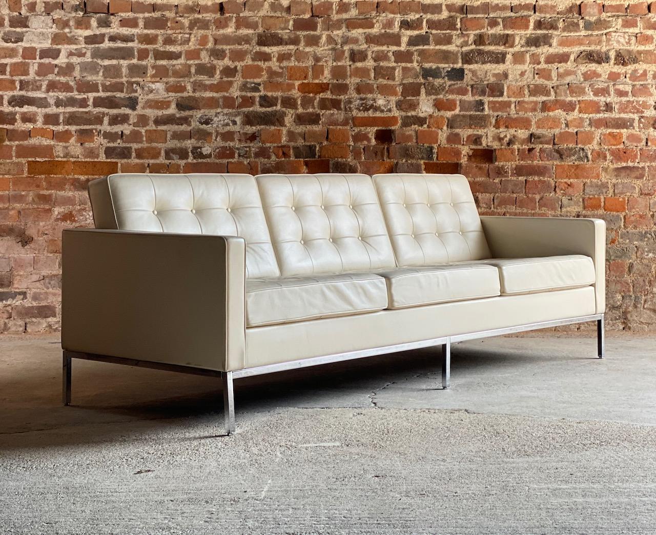 Florence Knoll Relax Leather Three-Seat Sofa by Knoll Studio 4