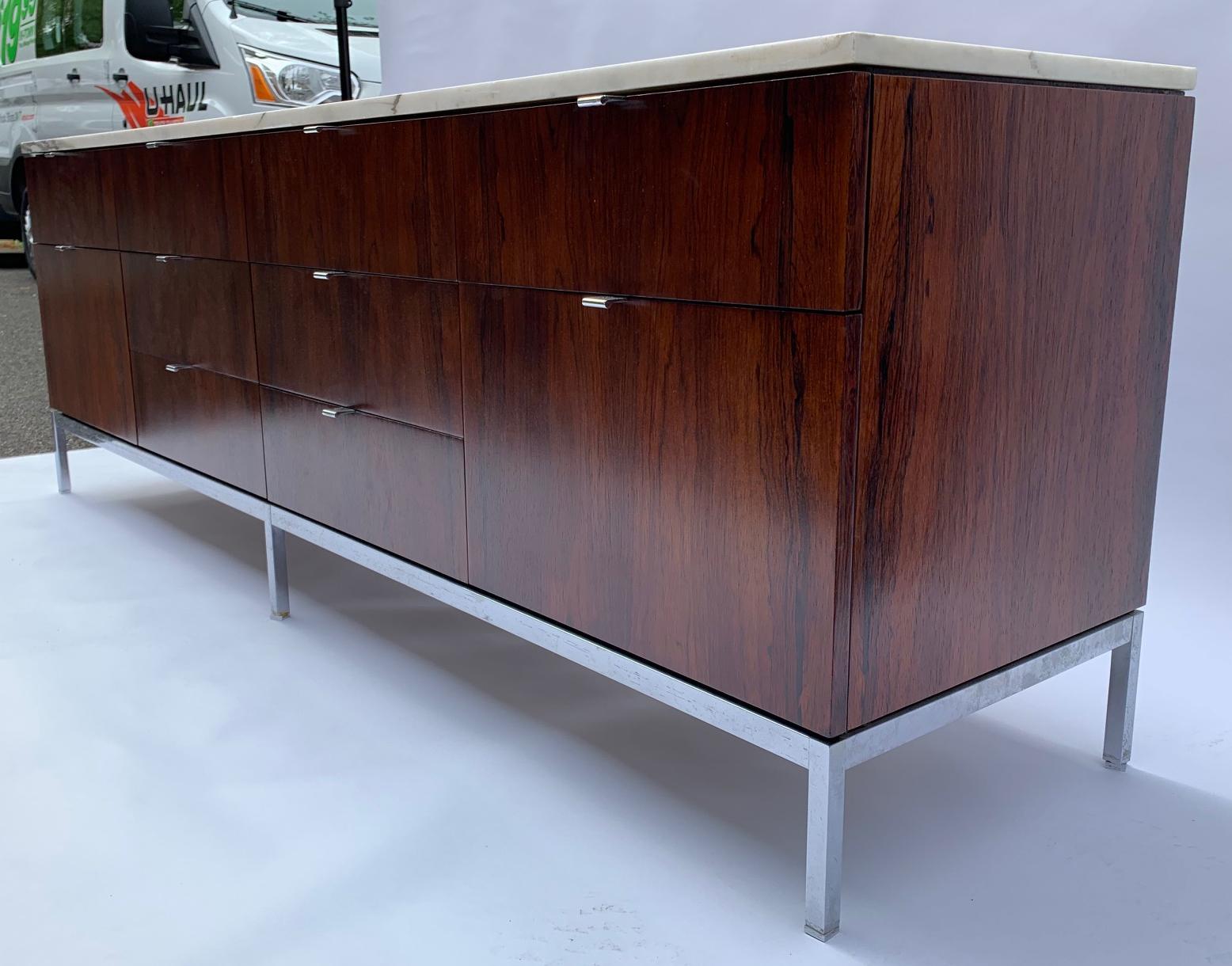 Mid-Century Modern Florence Knoll Rosewood 10 Drawer Cabinet or Credenza with Carrara Marble Top