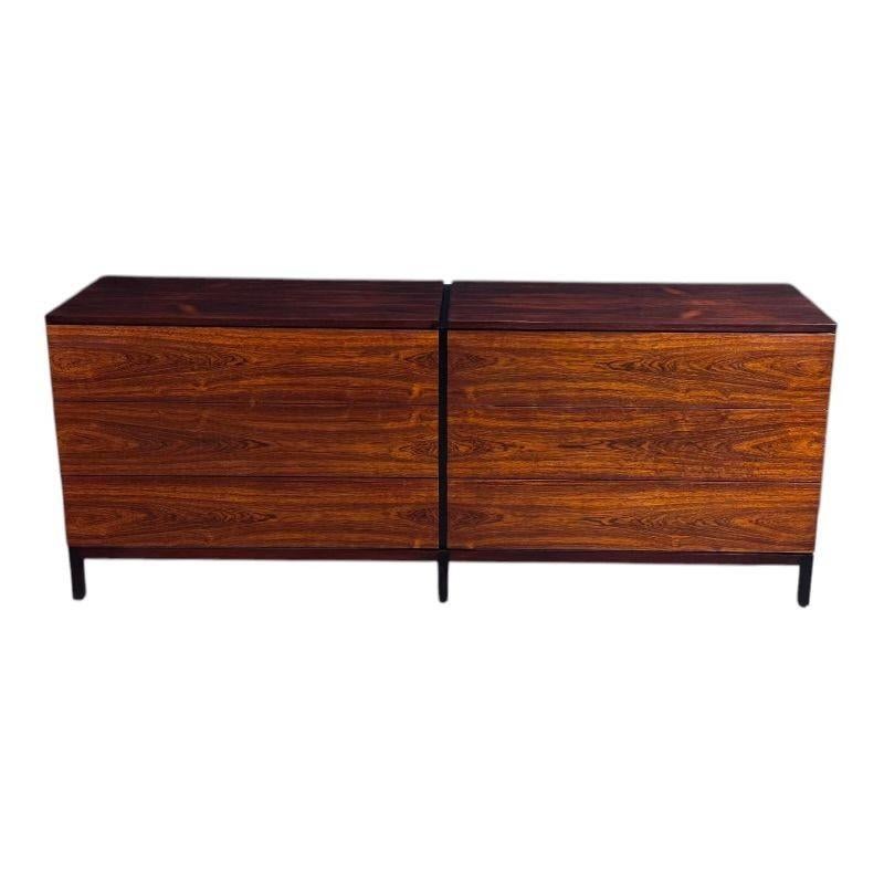 Florence Knoll Rosewood 6 drawer double dresser/chest, 1960. Beautifully restored.
Measures 73” long 19.25”deep 29” tall