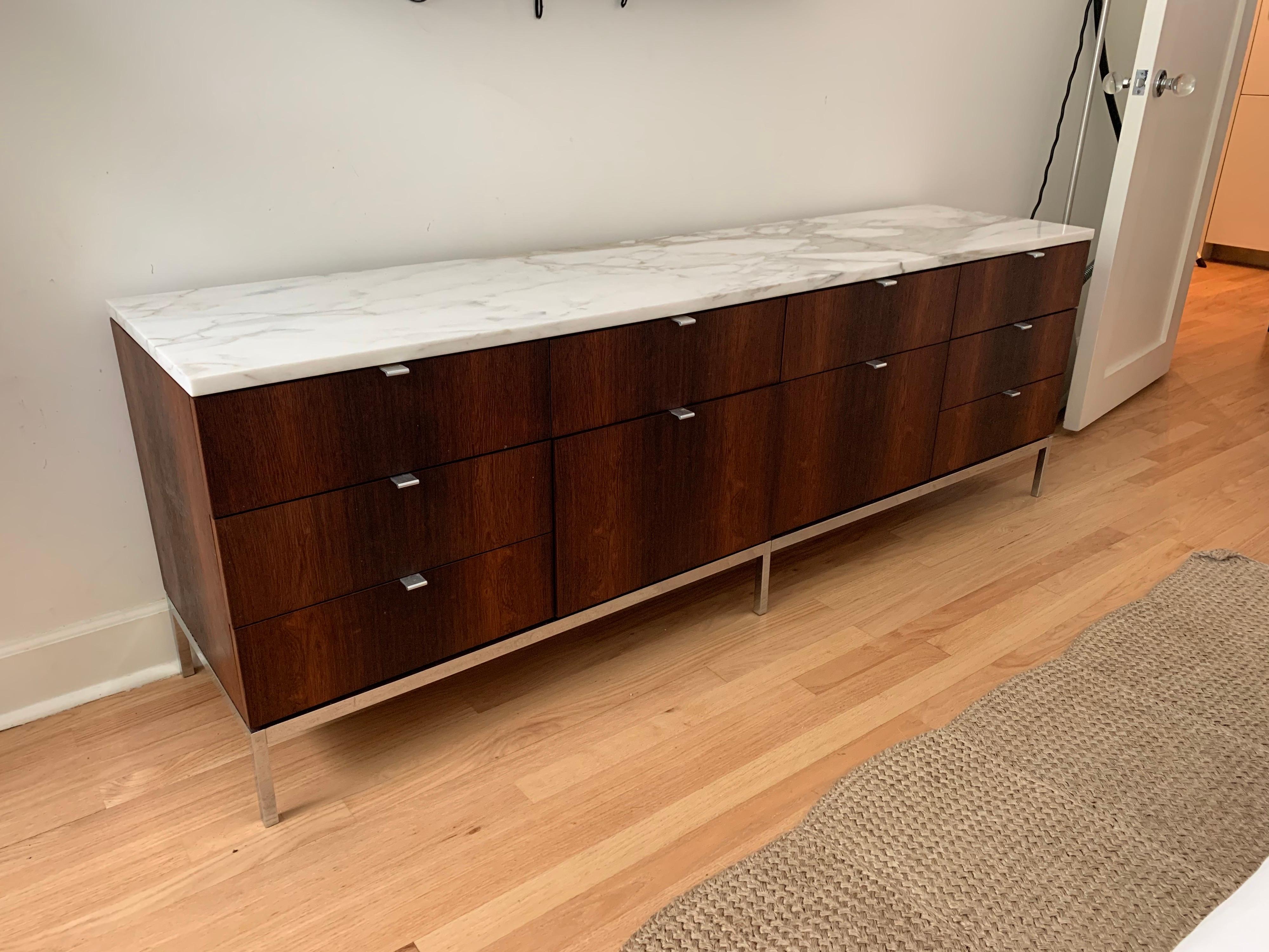 Mid-Century Modern Florence Knoll Rosewood and Calcutta Marble Credenza or Dresser, Italy, 1960s