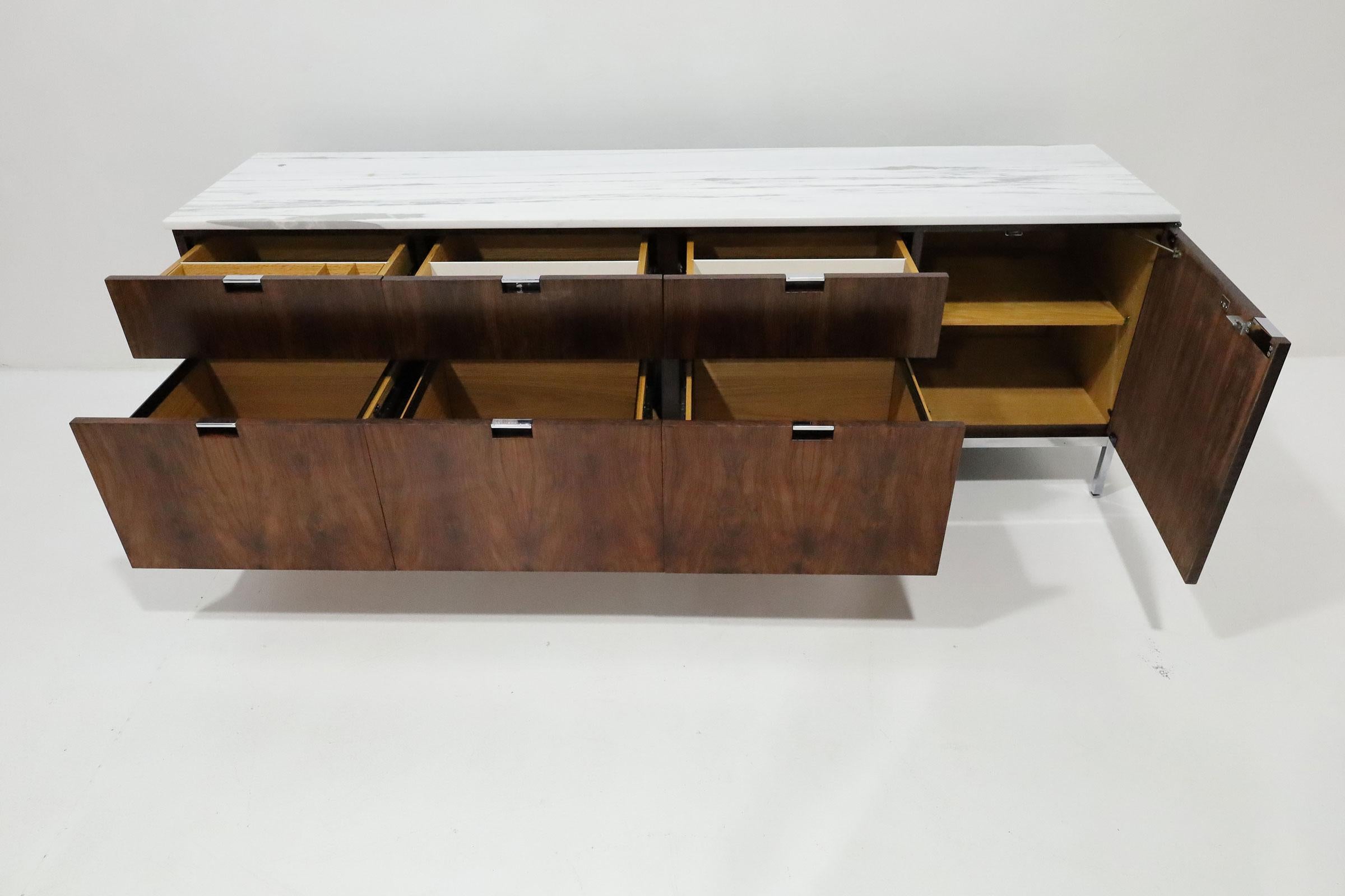 Mid-Century Modern Florence Knoll Rosewood and Marble Credenza or Sideboard, 1960s For Sale