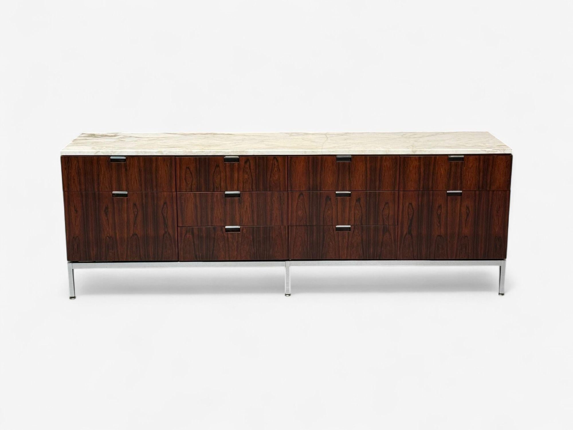 Florence Knoll, Palisandro, Cromo, Mármol, Aparador, EEUU, Años 60 Moderno de mediados de siglo en venta
