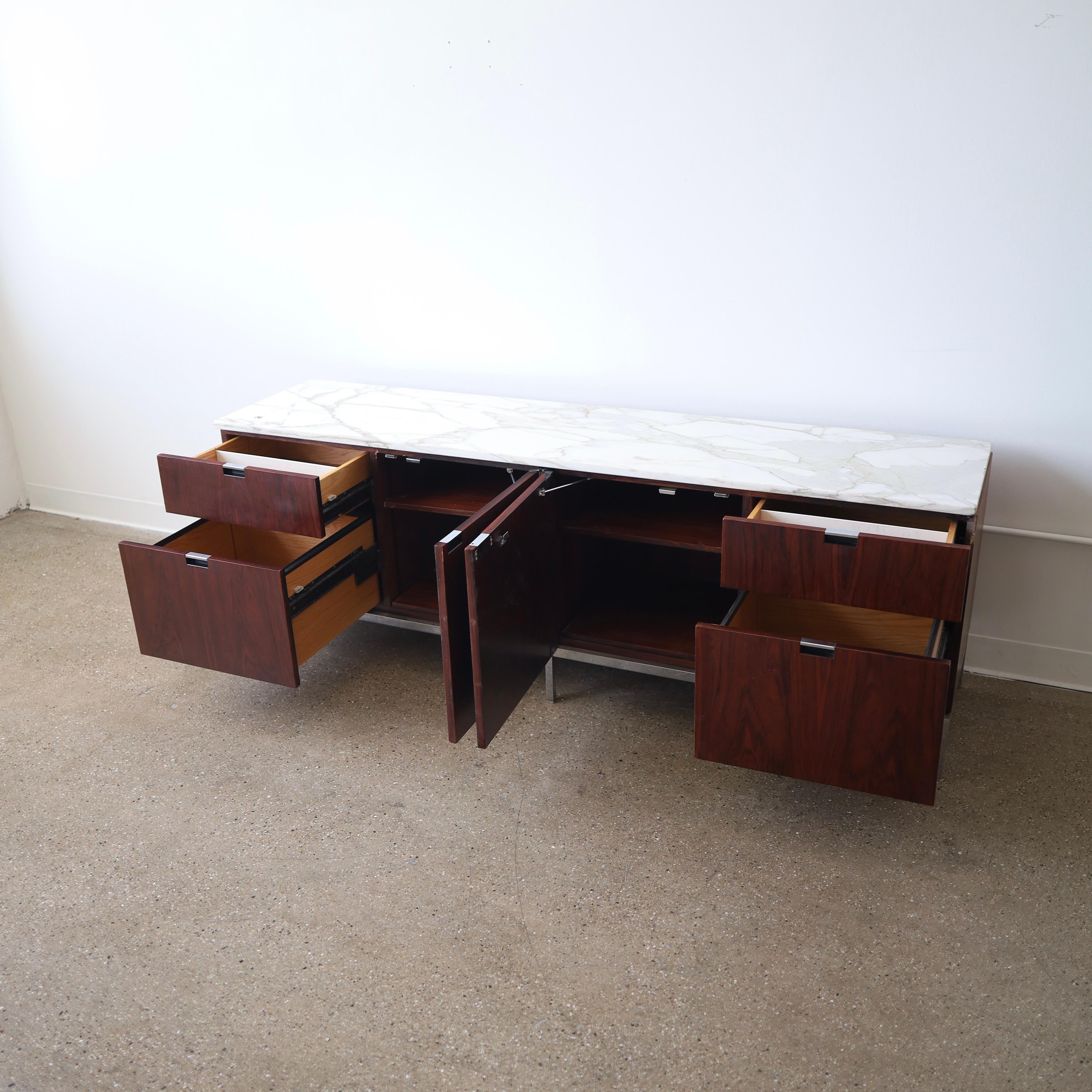 Americano Credenza in palissandro Florence Knoll in vendita