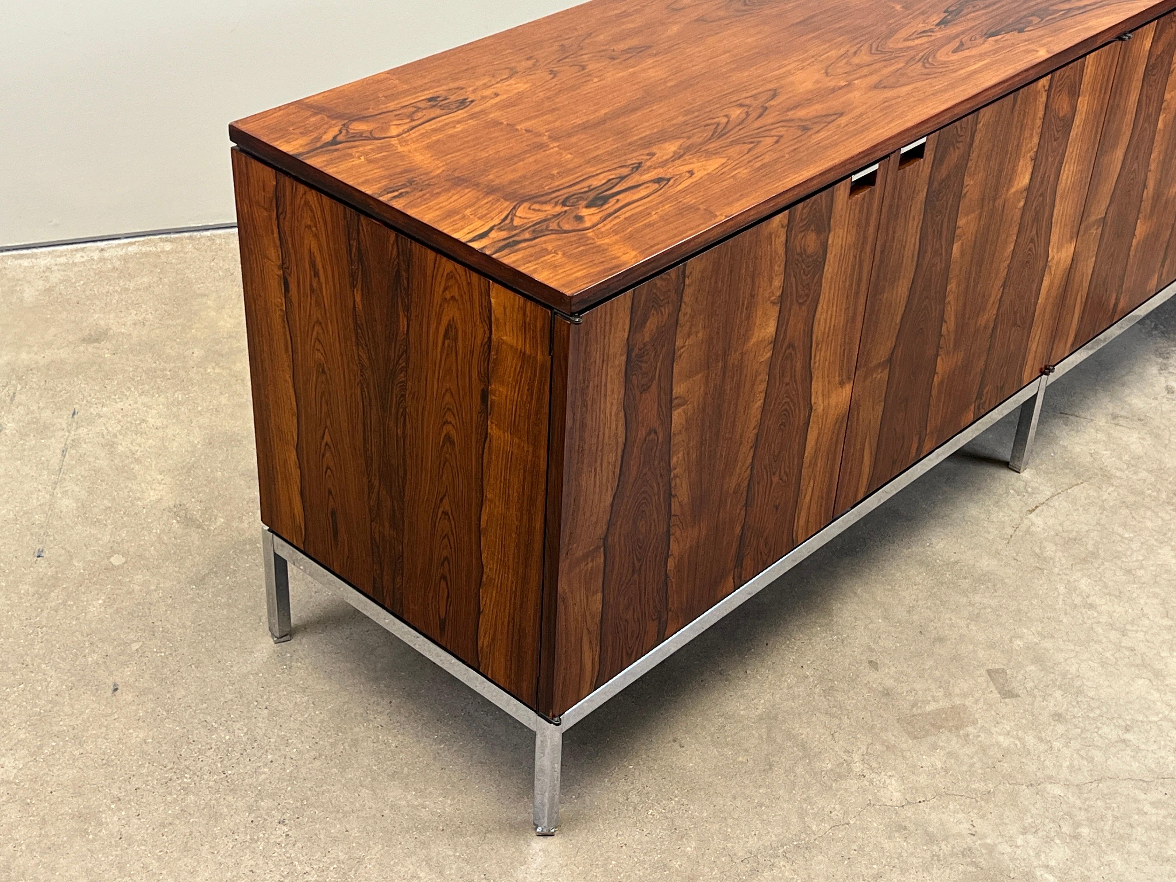 Credenza in palissandro Florence Knoll in vendita 3