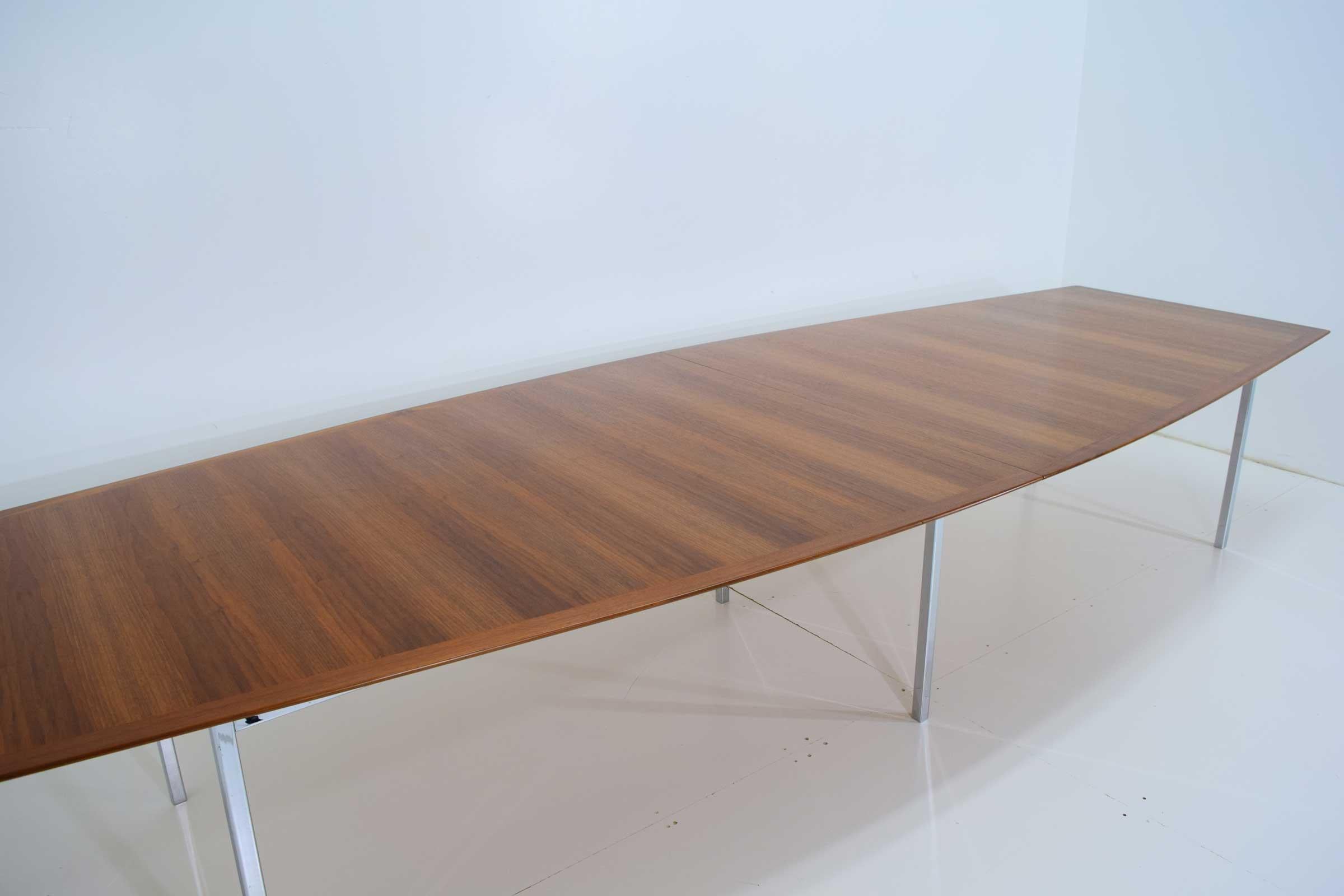 20th Century Florence Knoll Rosewood Dining or Conference Table