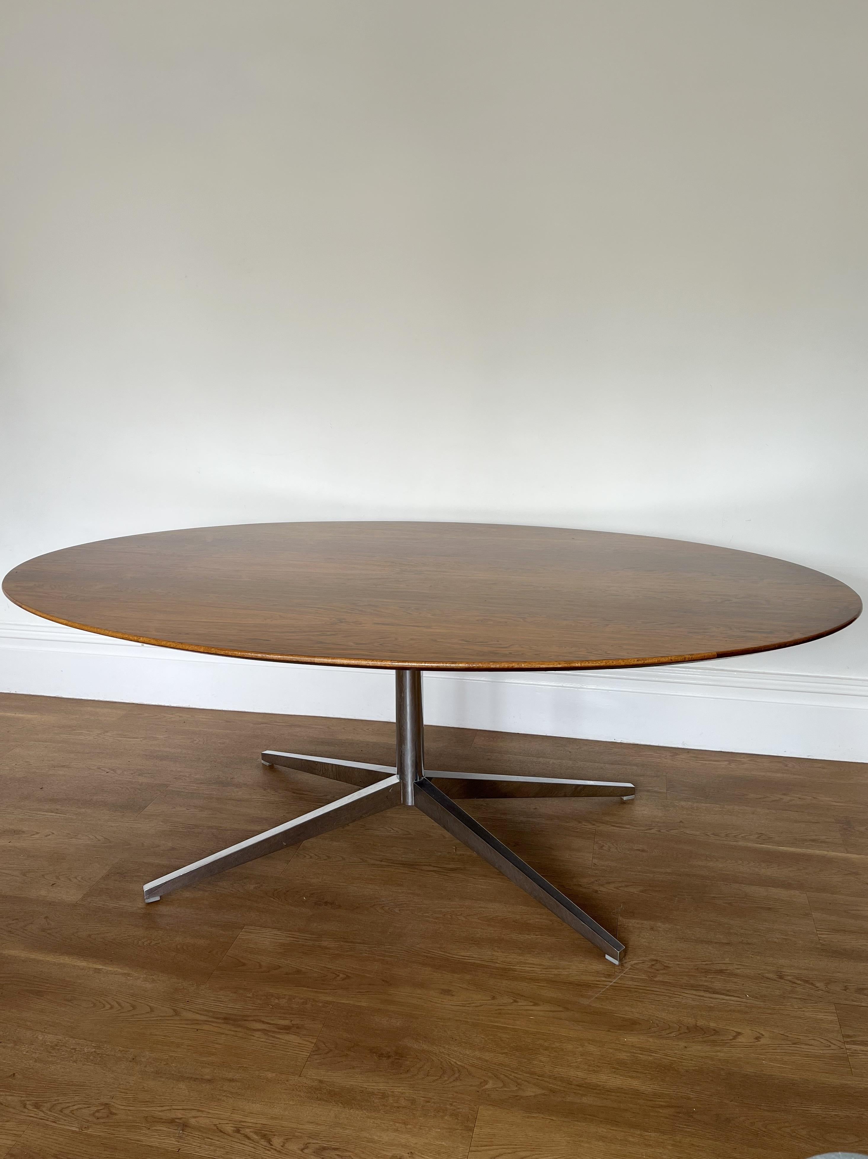 American Florence Knoll Rosewood Table