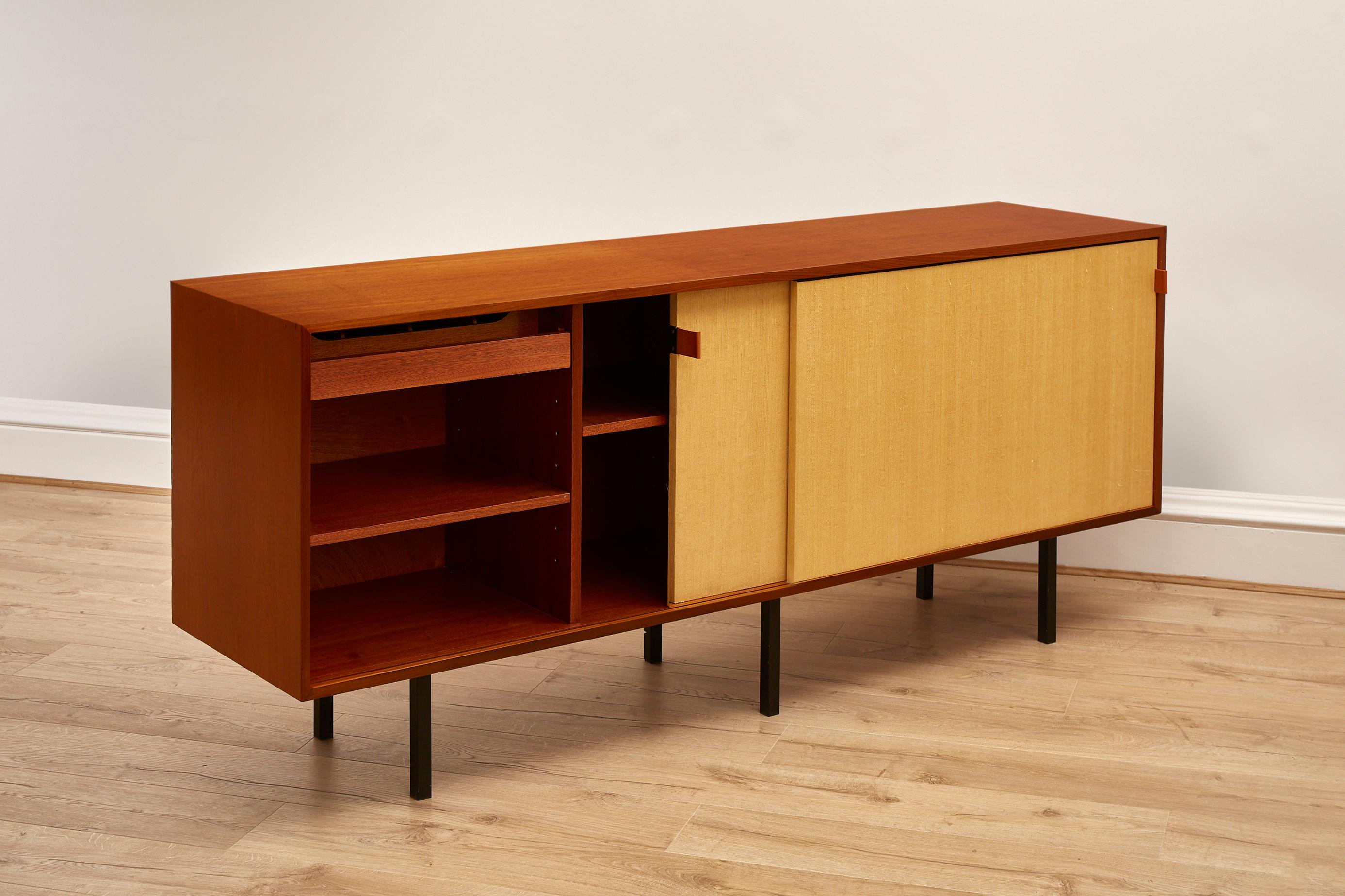 Sideboard-Anrichte aus Seegras Mod. 116 Knoll International, 1950er Jahre 1