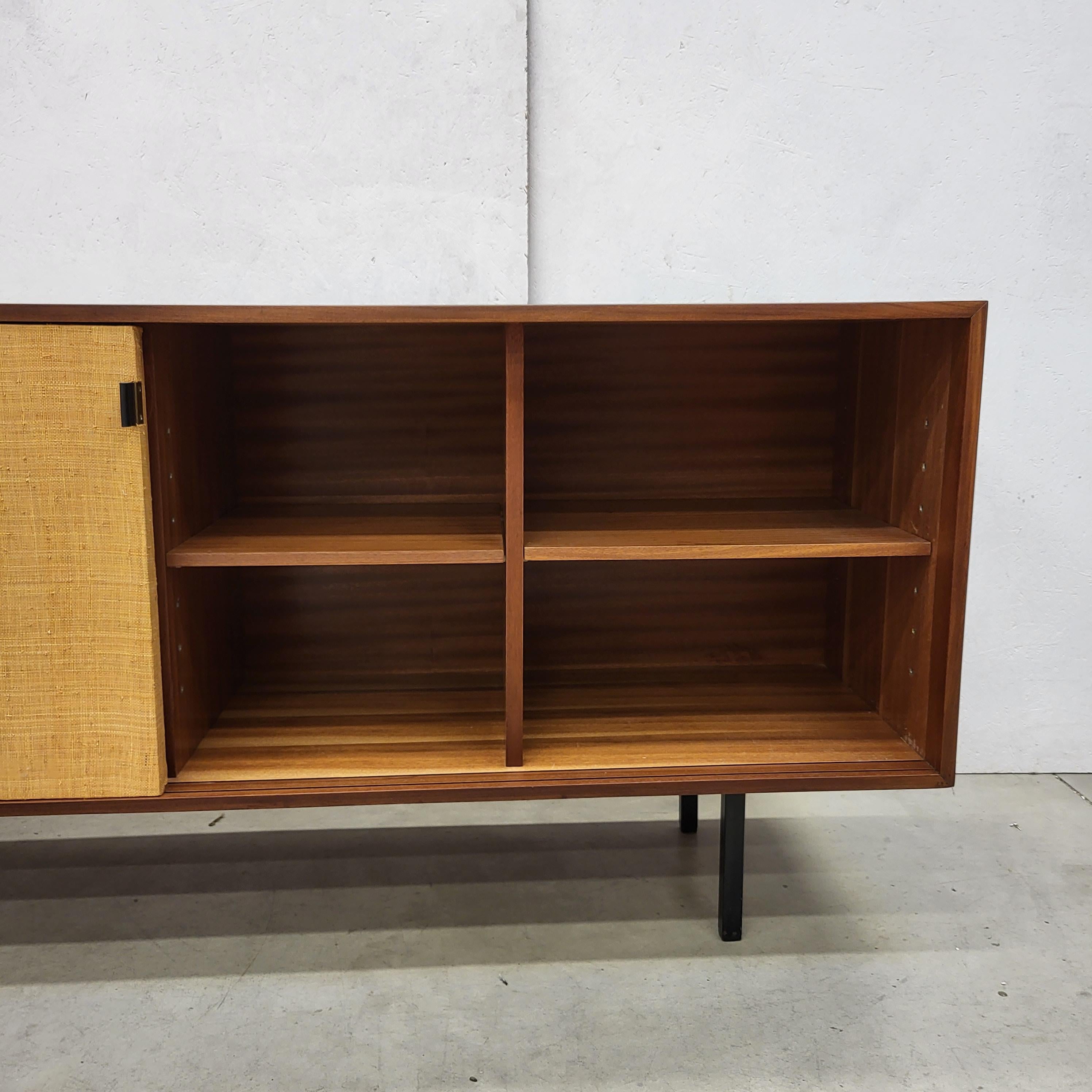 Florence Knoll Seagrass Sideboard Model 116 by Knoll, 1952 In Good Condition For Sale In Aachen, NW