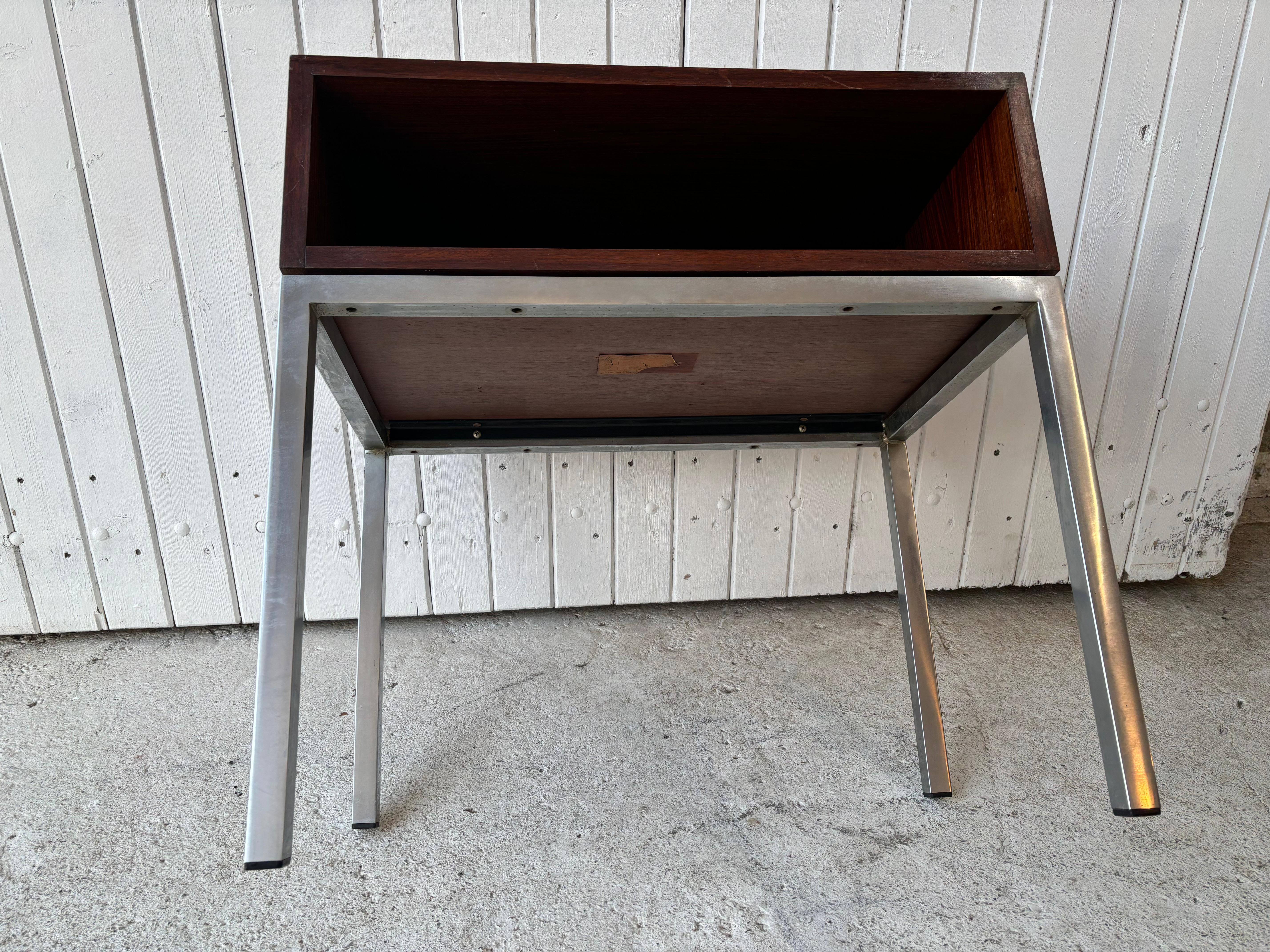 Florence Knoll Beistelltisch für Knoll International 1970er Jahre im Angebot 1