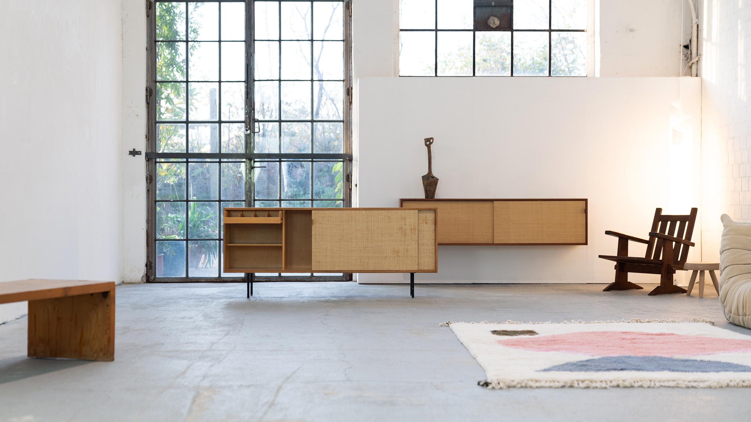 Florence Knoll, Sideboard 1968 Seagrass Doors and Walnut by Knoll International 7