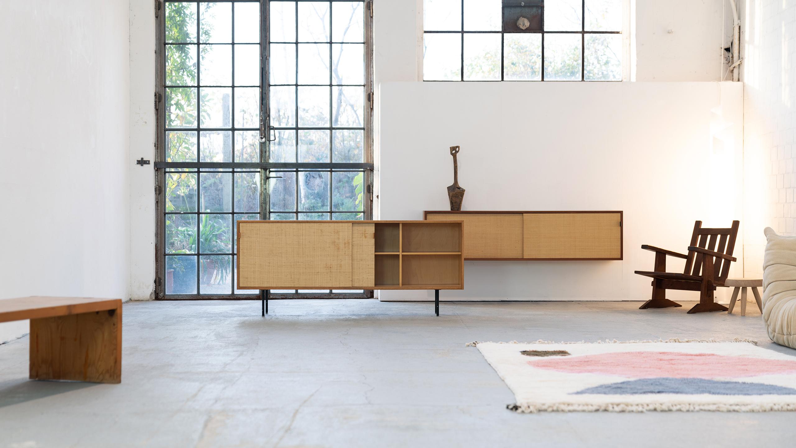 German Florence Knoll, Sideboard 1968 Seagrass Doors and Walnut by Knoll International