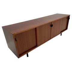 Aparador Florence Knoll de teca
