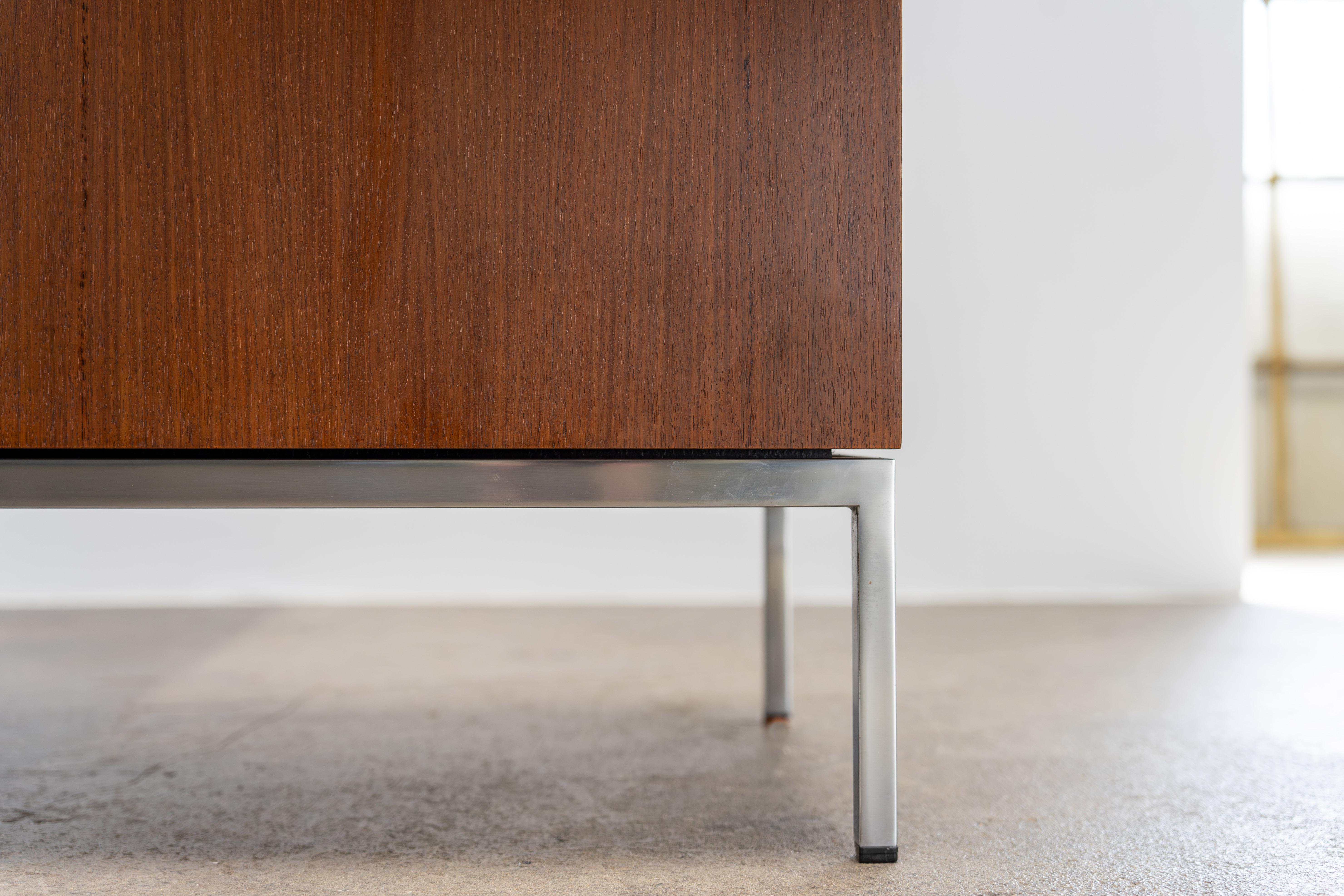 Florence Knoll - Credenza in palissandro indiano e marmo di Carrara, design 1954 in vendita 3
