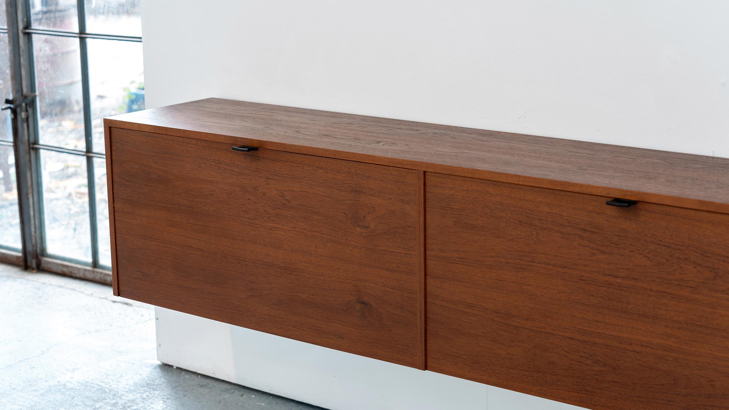Florence Knoll, Sideboard, Wall Bar Unit in Teak, 1954 for Knoll International For Sale 6