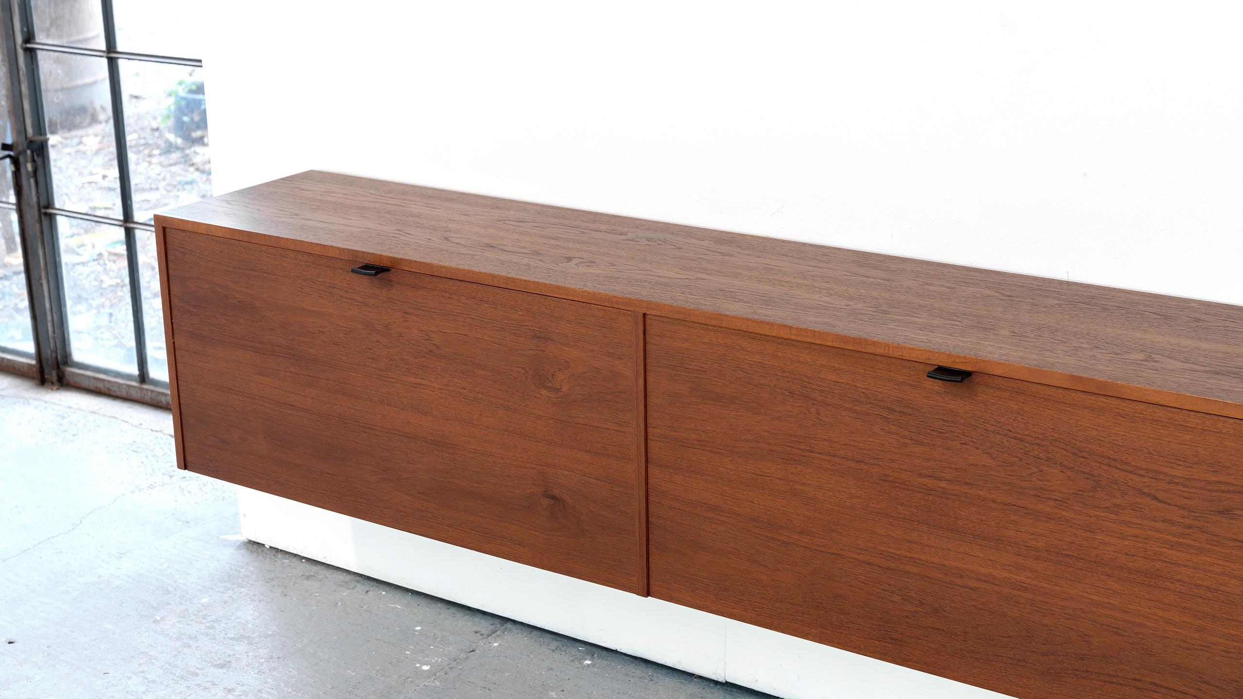 Florence Knoll, Sideboard, Wall Bar Unit in Teak, 1954 for Knoll International For Sale 12