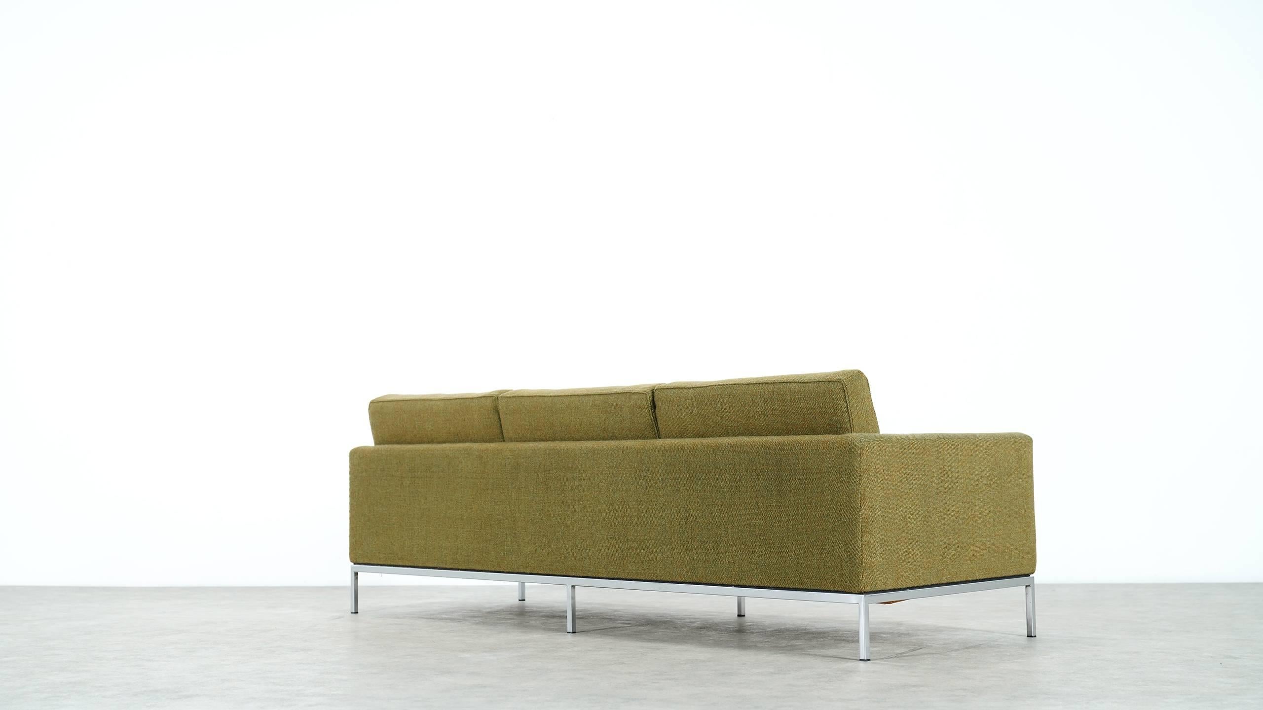 Florence Knoll, Sofa and Lounge Chair, 1954 for Knoll International, in Kvadrat 11