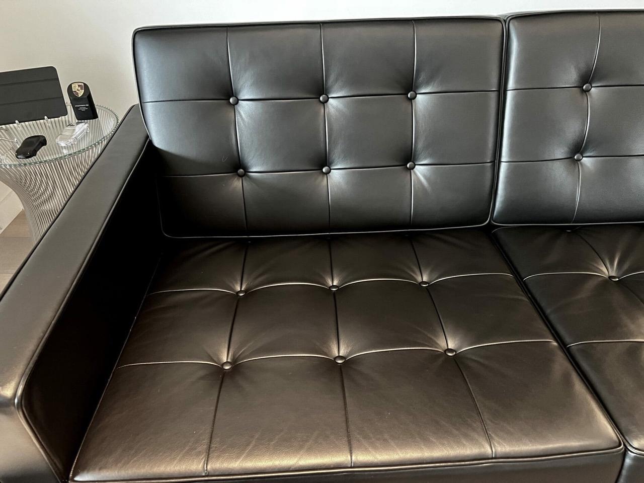 Canapé Florence Knoll en cuir noir 'Sabrina' - Occasion rare (2012) en vente 7