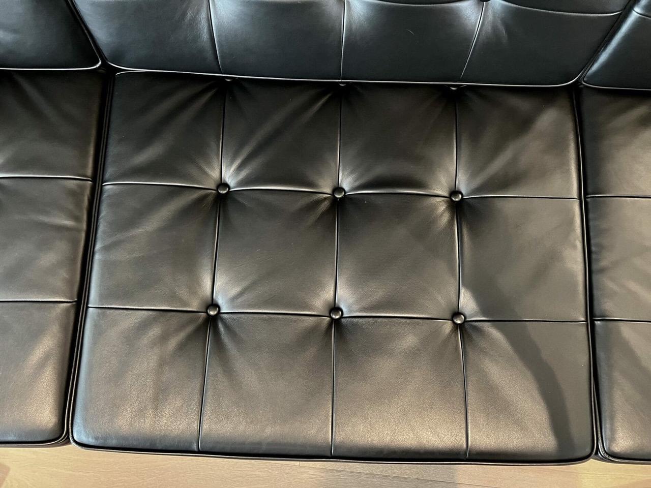 Canapé Florence Knoll en cuir noir 'Sabrina' - Occasion rare (2012) en vente 8