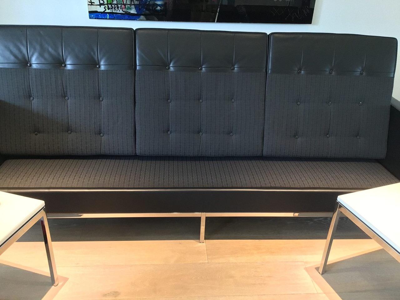 Canapé Florence Knoll en cuir noir 'Sabrina' - Occasion rare (2012) en vente 13