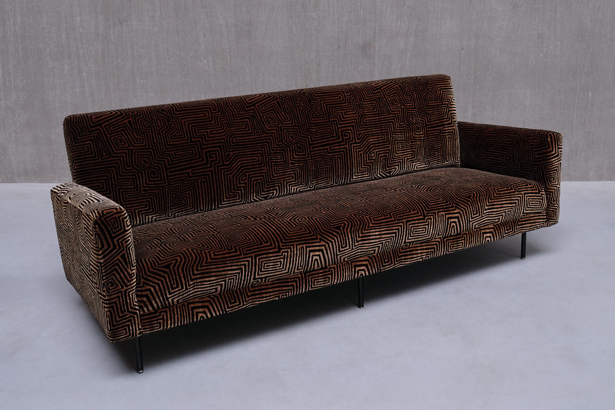 Mid-Century Modern Canapé Florence Knoll en velours Jacquard Dedar à motifs, De Coene, Belgique, années 1950 en vente
