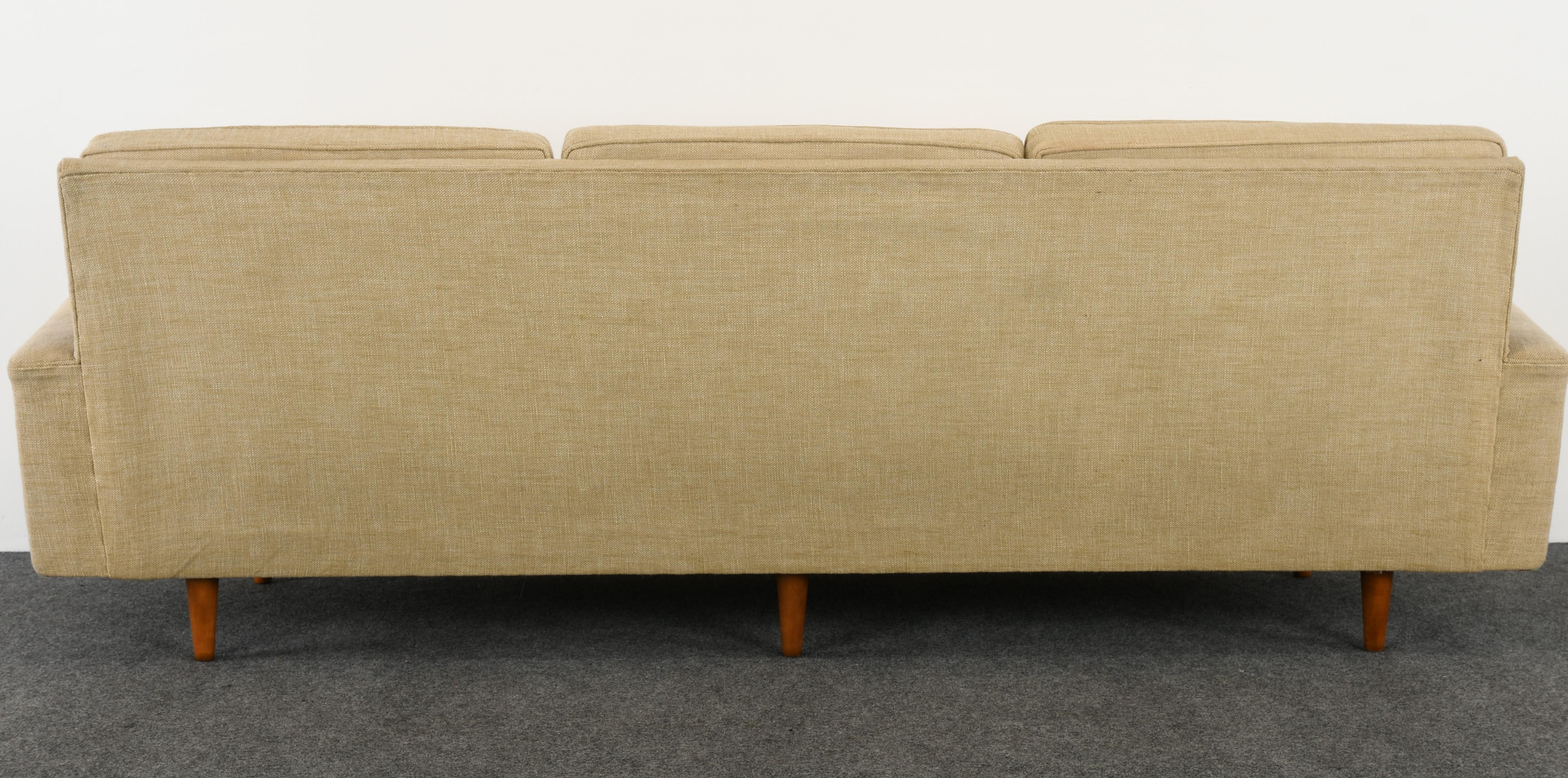 Florence Knoll Sofa Model #26, 1947-1970 2