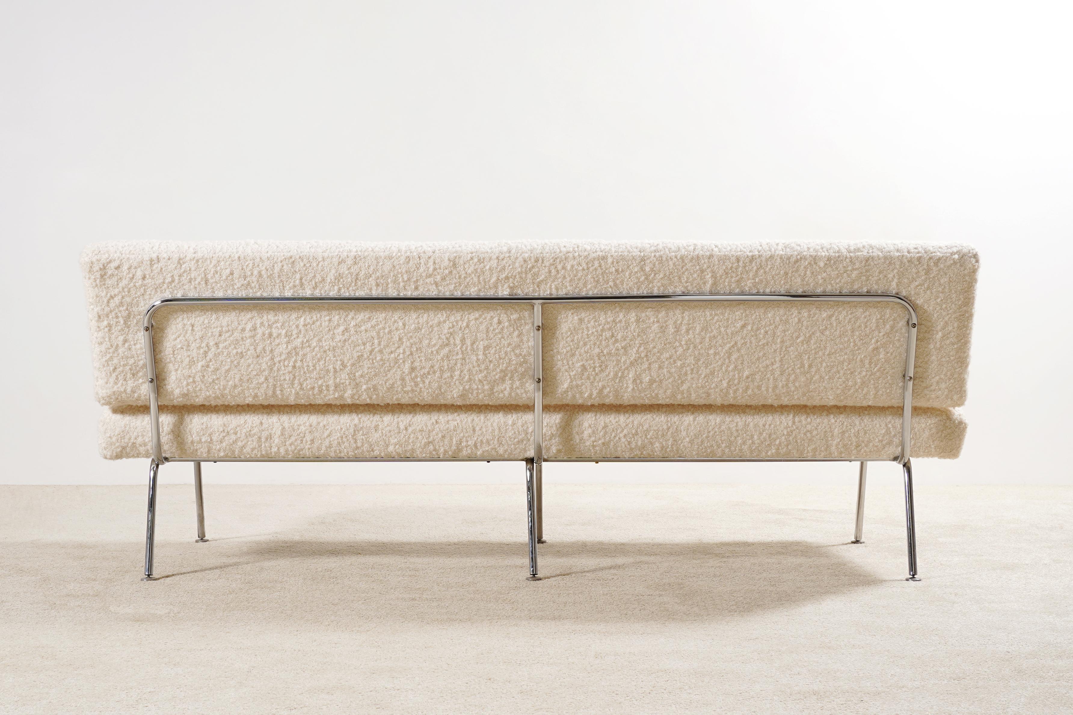 Mid-20th Century Florence Knoll, Sofa Model 33 for Knoll, circa 1960