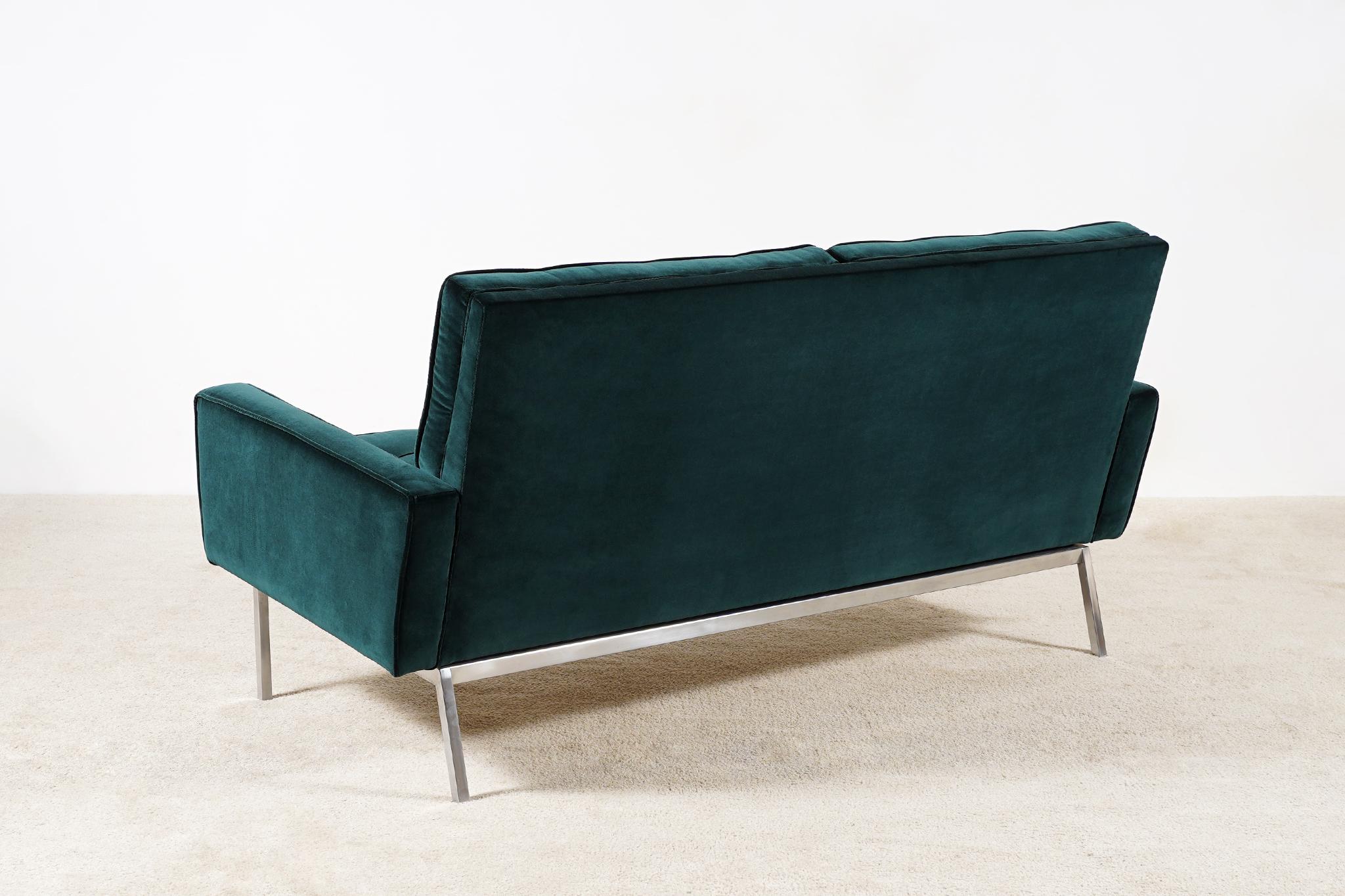 Mid-20th Century Florence Knoll, Sofa Model 66A for Knoll, circa 1960 For Sale