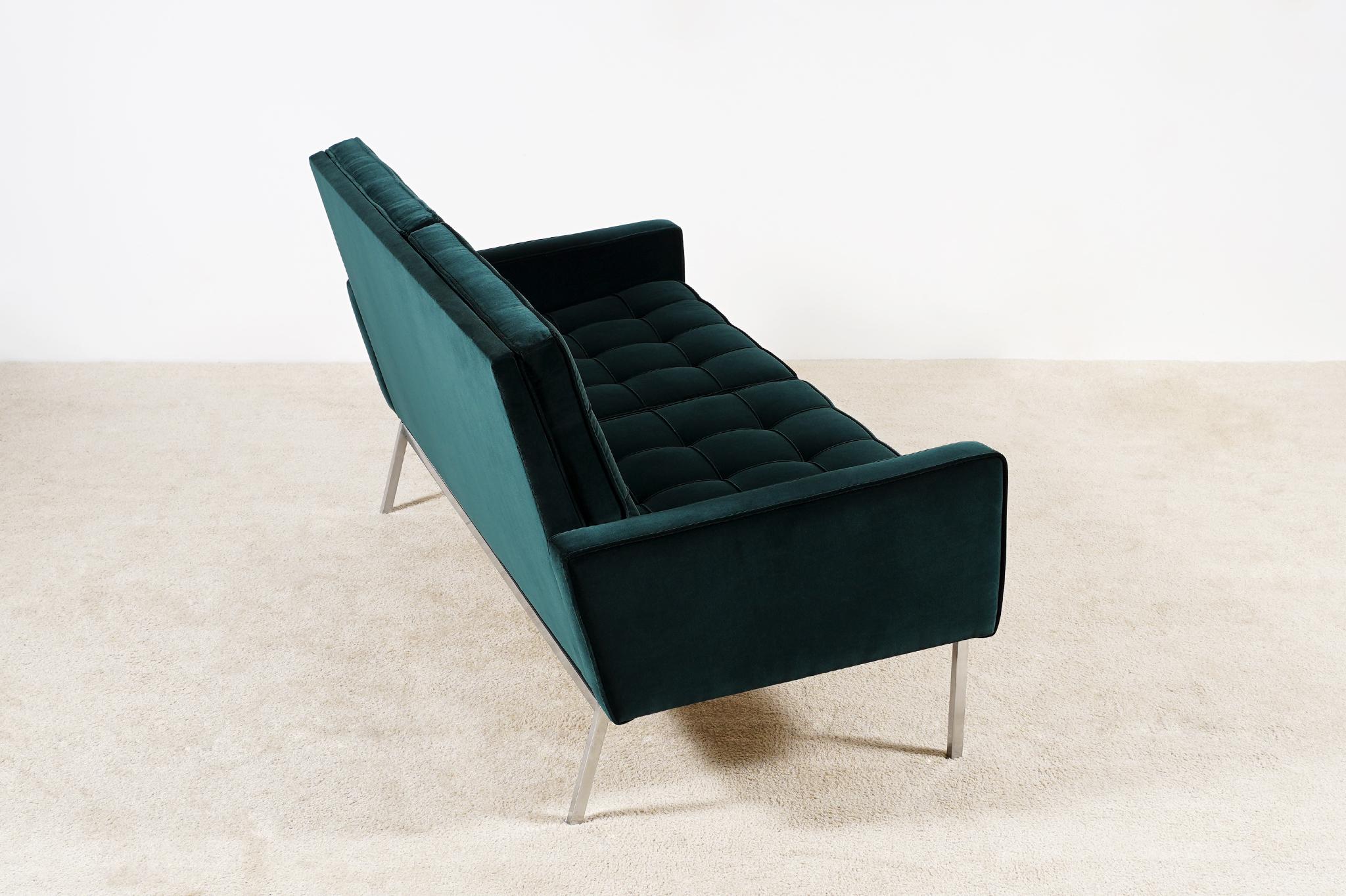 Steel Florence Knoll, Sofa Model 66A for Knoll, circa 1960 For Sale
