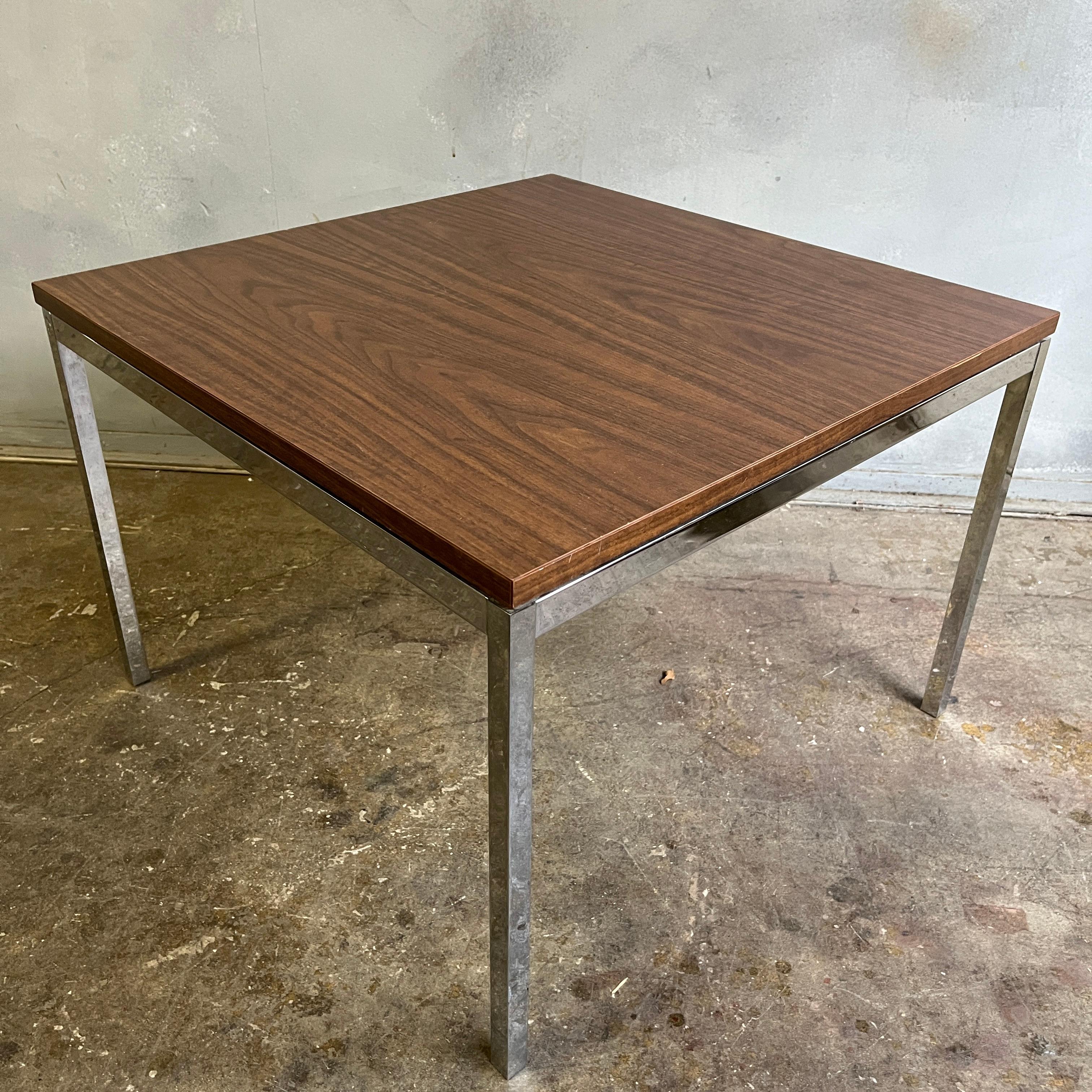 Florence Knoll Solid Chromed Steel Tables with Floating Walnut Laminate Tops For Sale 6