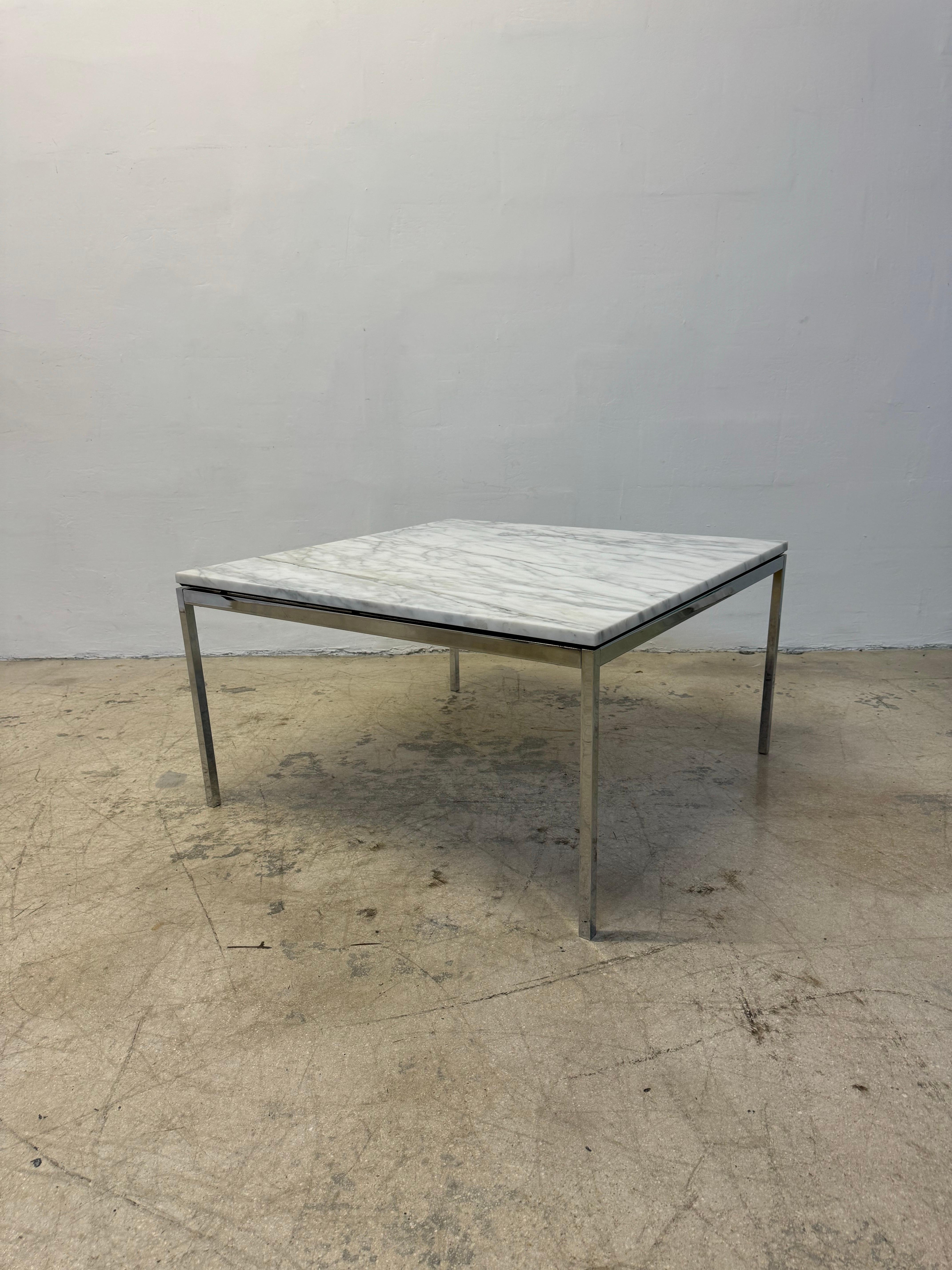 Table basse carrée Florence Knoll pour Knoll Studio en vente 5