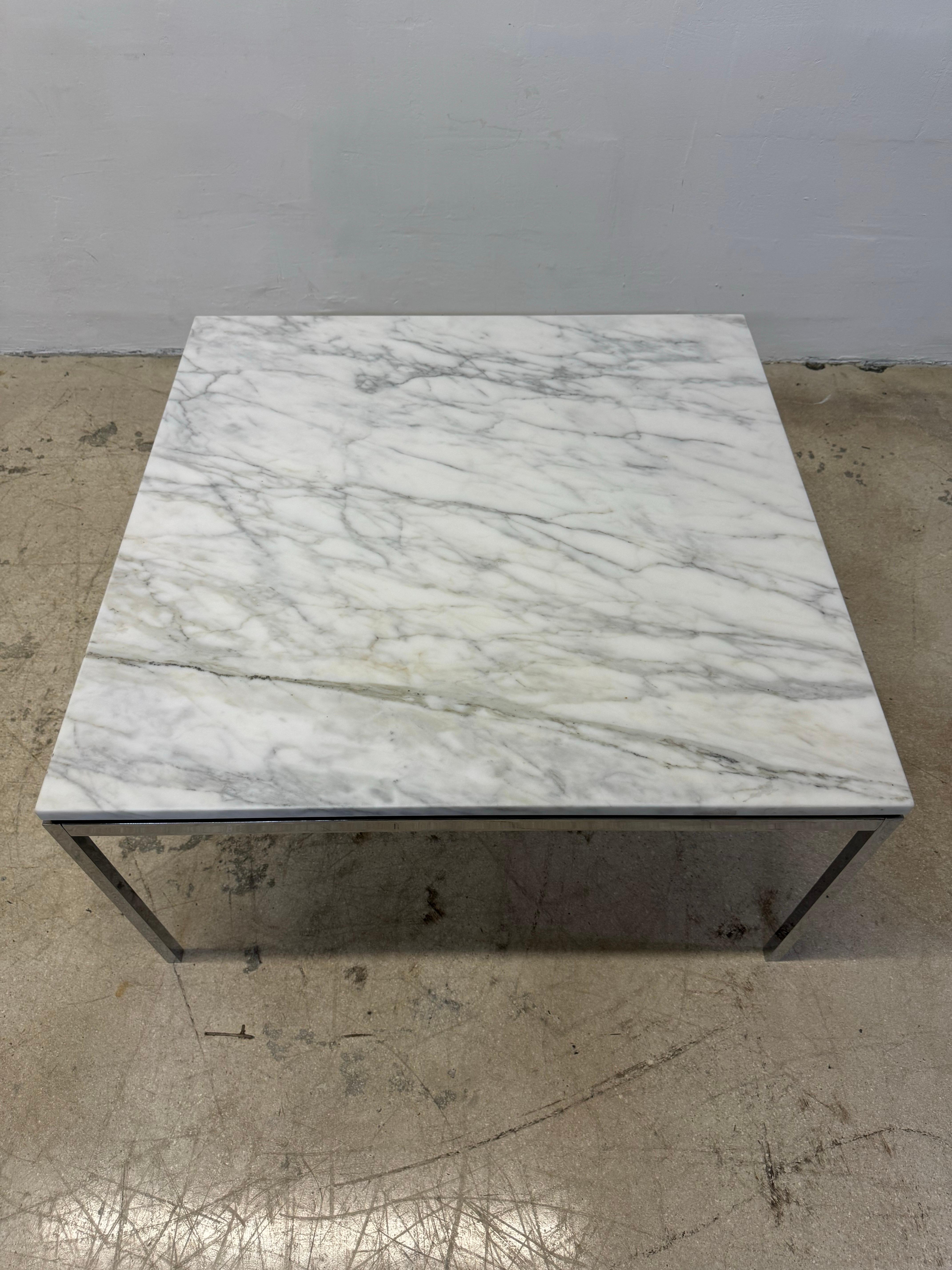 20ième siècle Table basse carrée Florence Knoll pour Knoll Studio en vente