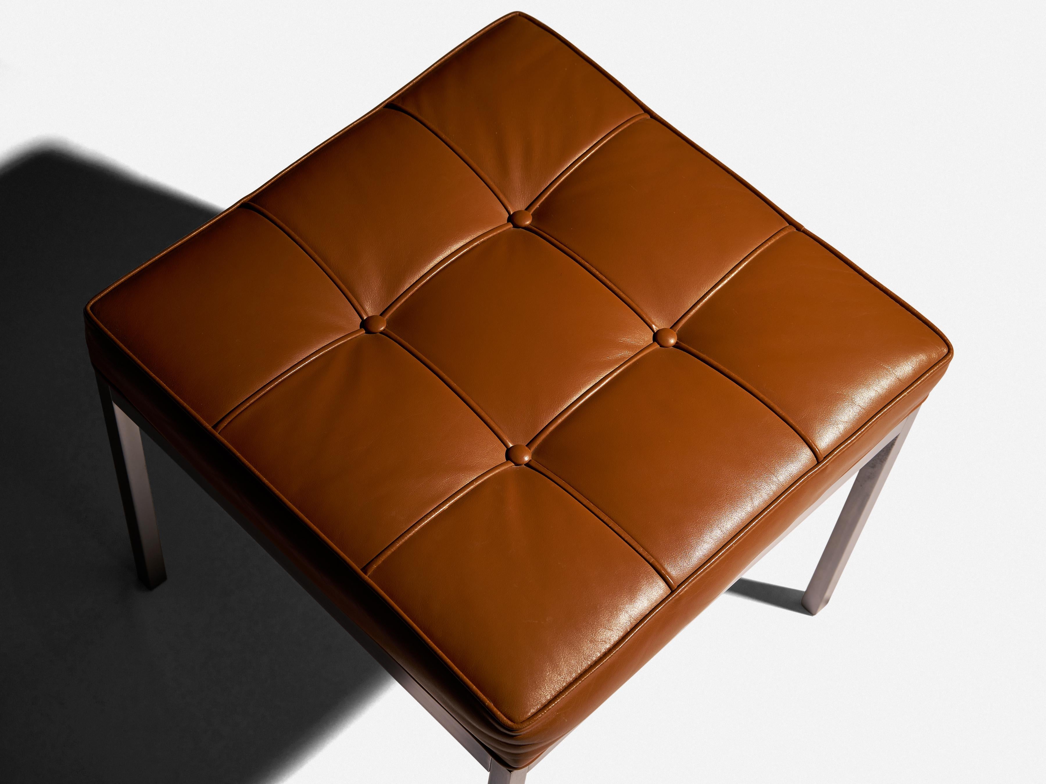 Mid-Century Modern Florence Knoll stool / bench in leather for Knoll Associates For Sale