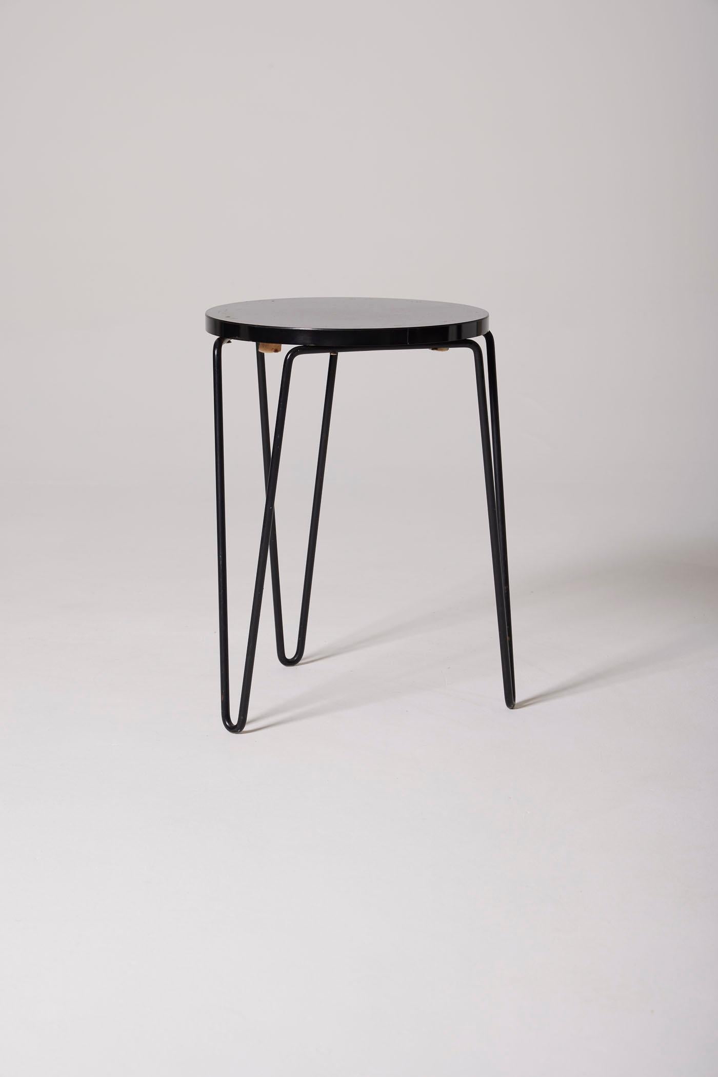 Stool model 75 by designer Florence Knoll for Knoll International, 1950s. Black Formica seat resting on a black lacquered tubular base. In perfect condition.
DV505-506