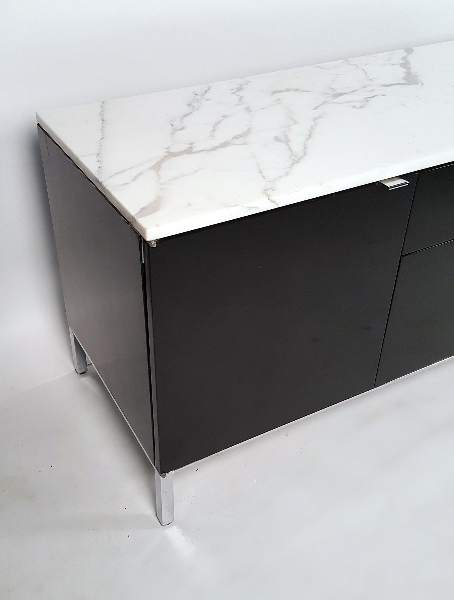 Steel Florence Knoll Style Credenza with Matching File Cabinet by by Giacomo Buzzitta For Sale