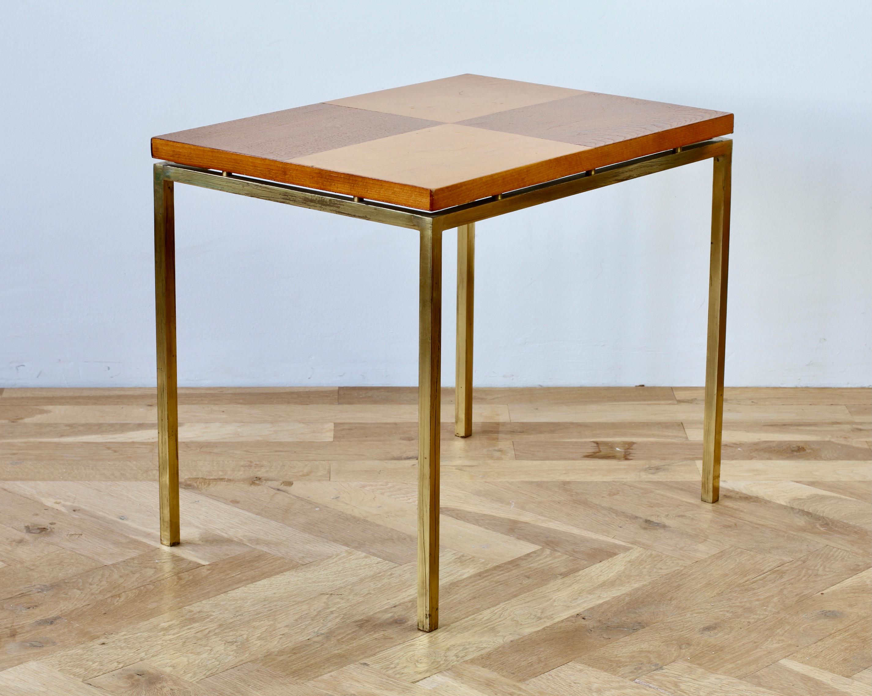 Florence Knoll Style Mid-Century Checked Wood Veneer & Brass Side or End Table For Sale 5