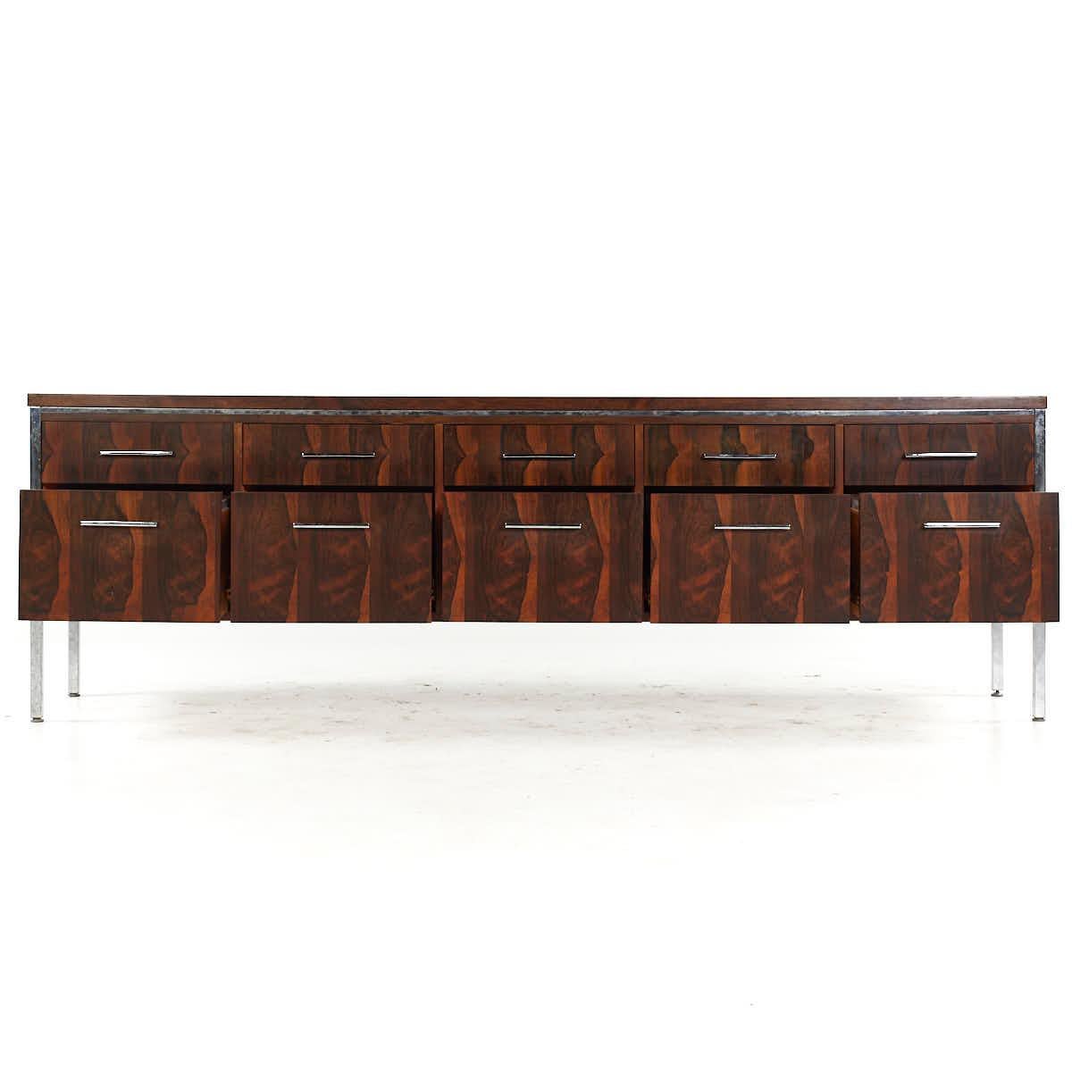 Florence Knoll Style Mid Century Rosewood and Chrome File Credenza For Sale 3