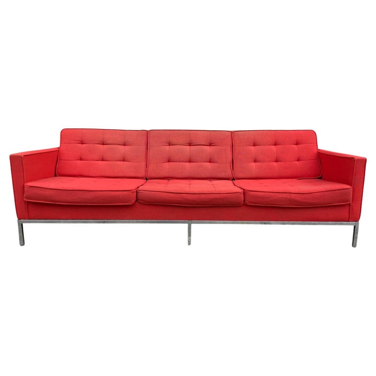 Florence Knoll Style Three Seat Lounge Sofa For Sale at 1stDibs