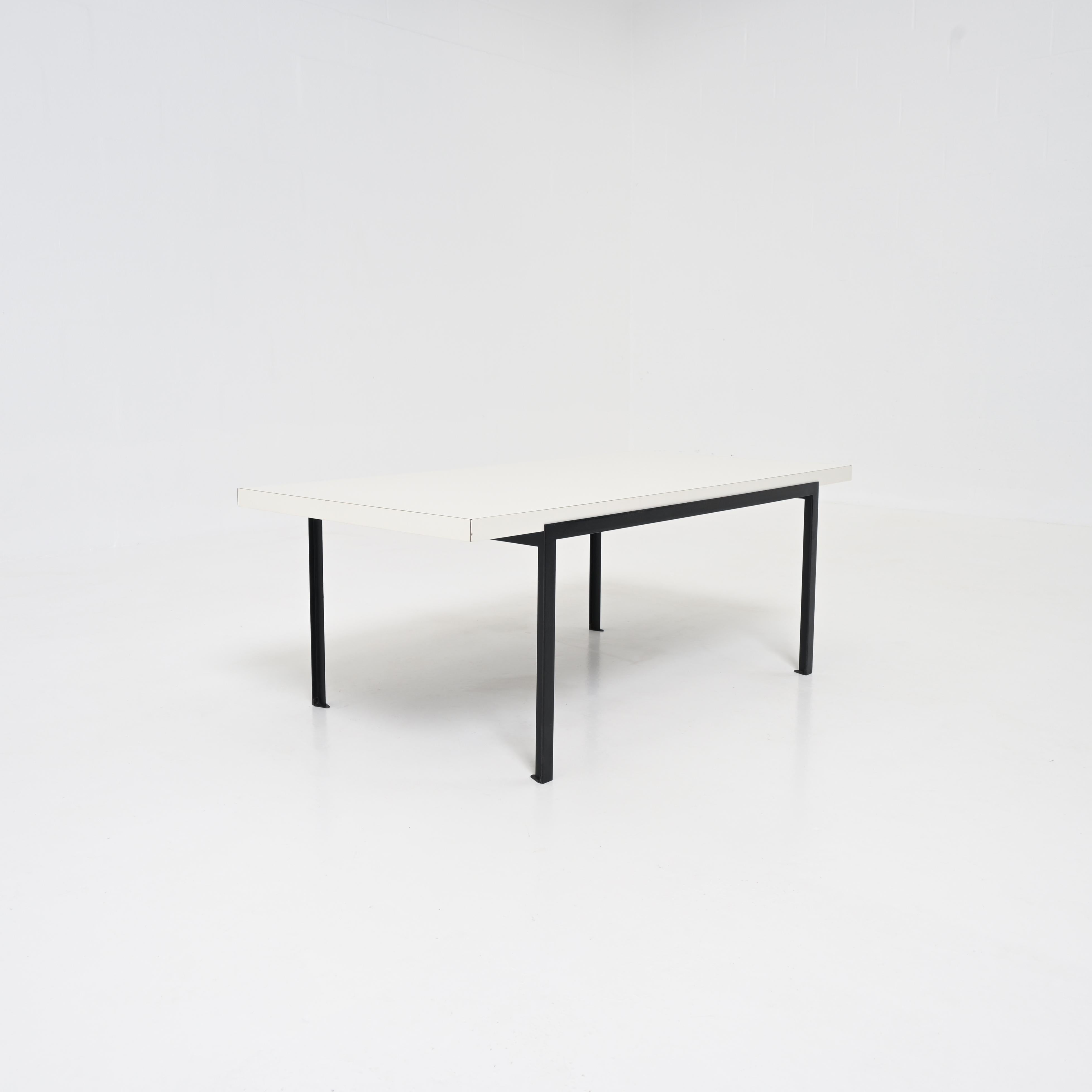 Table basse AT&T Florence Knoll en vente 5