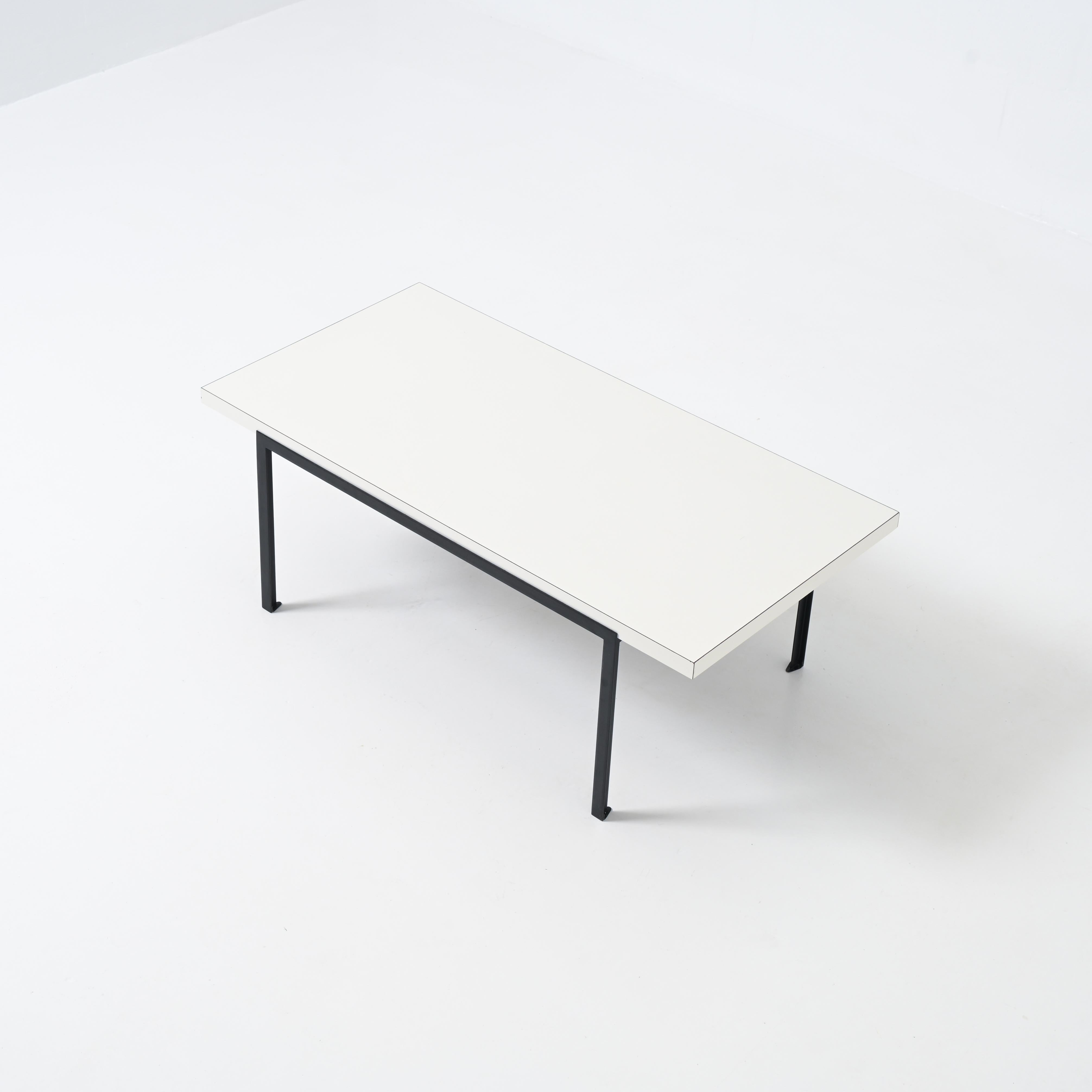 Table basse AT&T Florence Knoll en vente 1