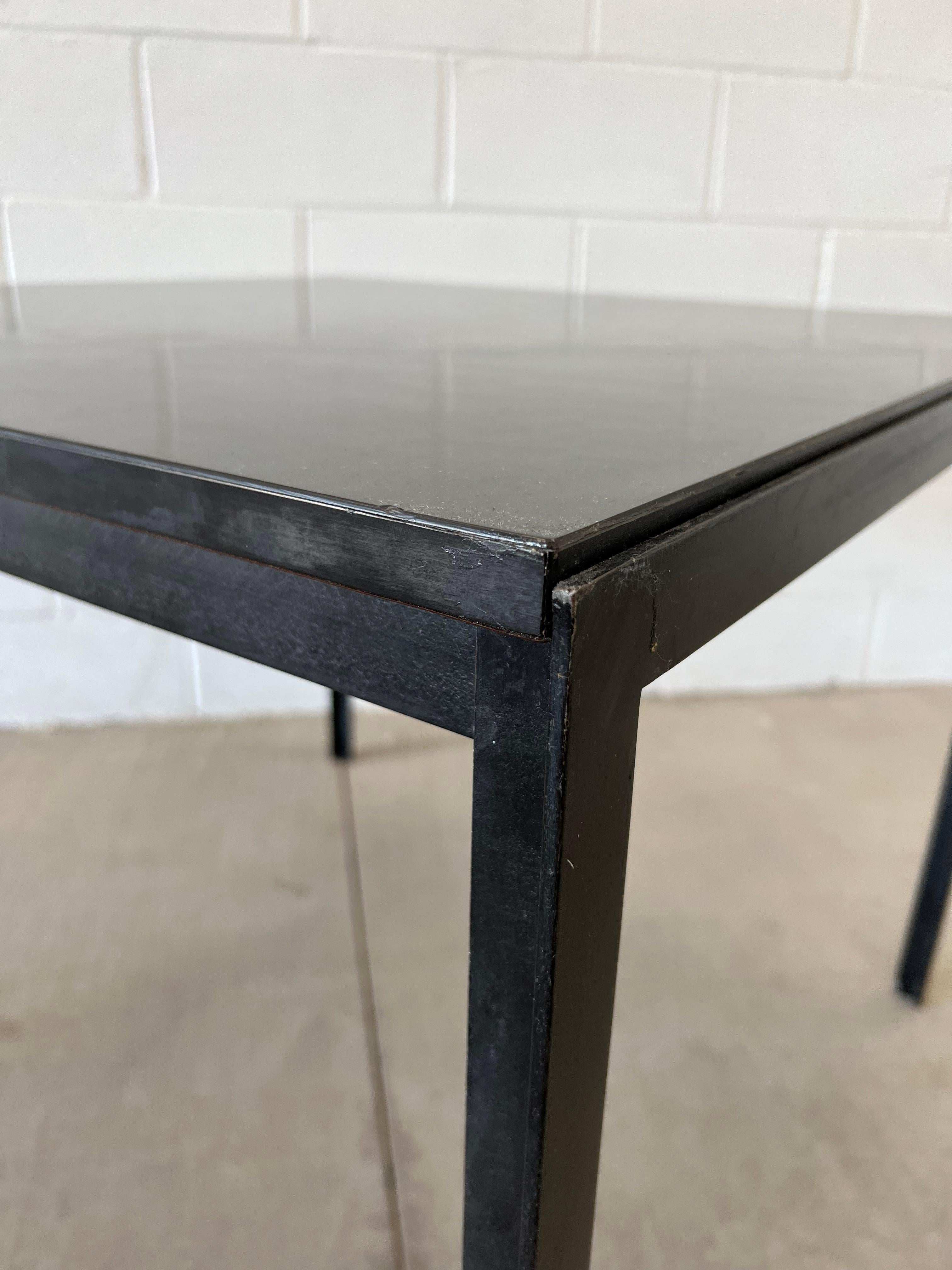 Florence Knoll T-Angle Dining Table for Knoll Associates In Good Condition In Saint Paul, MN
