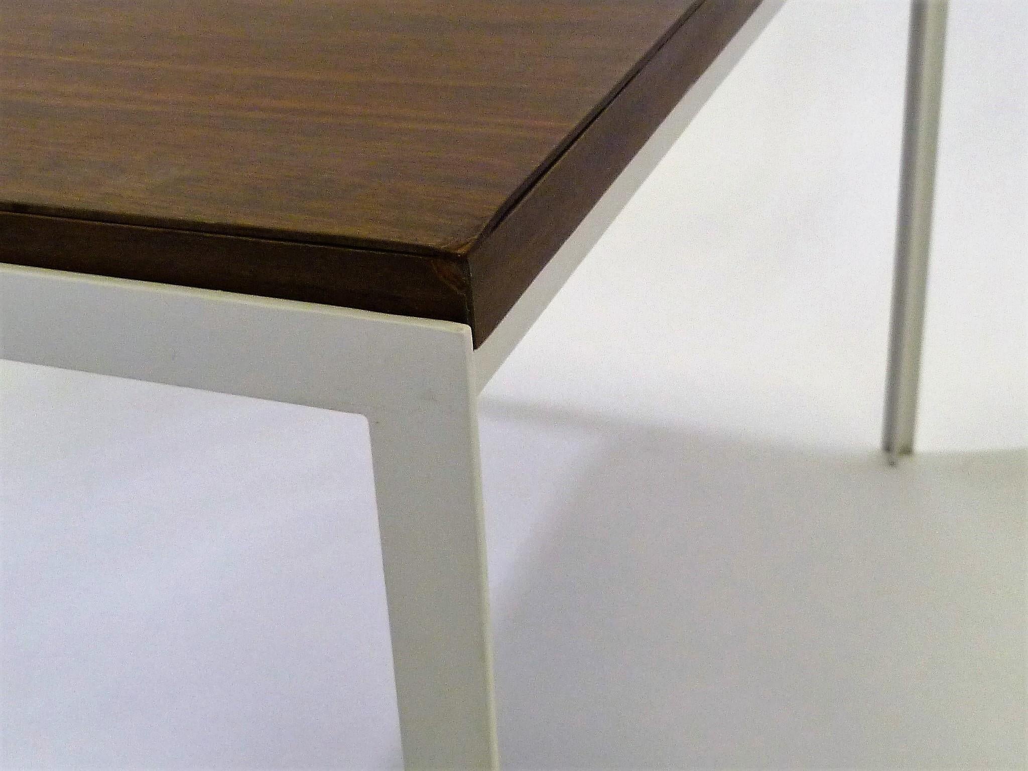 Mid Century Florence Knoll T Angle Walnut Wood Grain Laminate Top Table Knoll 1