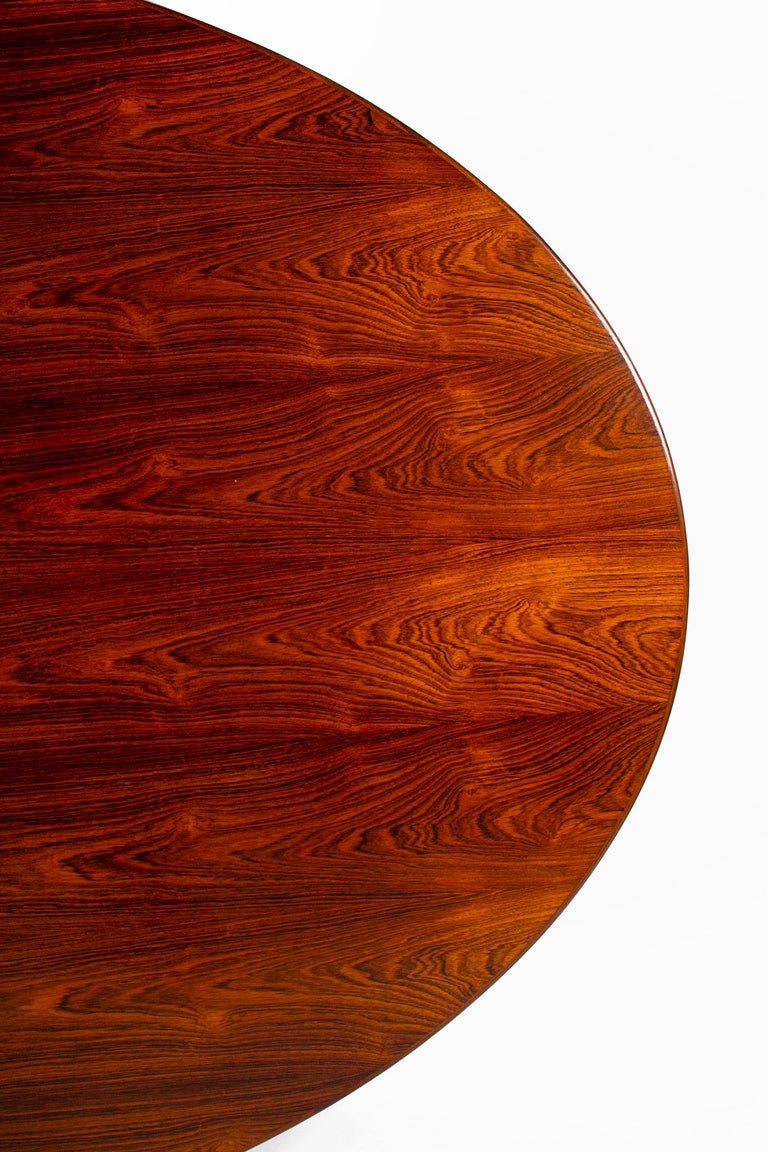 American Florence Knoll Table Desk in Exotic Brazilian Rosewood For Sale