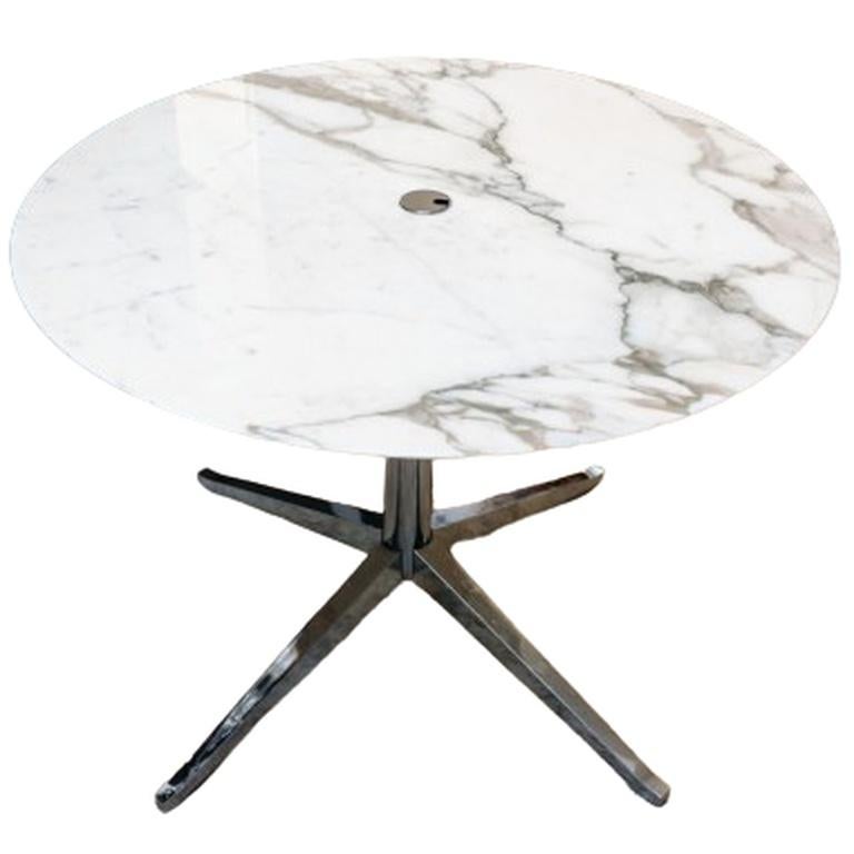 Florence Knoll - TABLE round top , marble Calacatta oro verde , chrome-plated ba In Good Condition For Sale In SAINT-OUEN-SUR-SEINE, FR