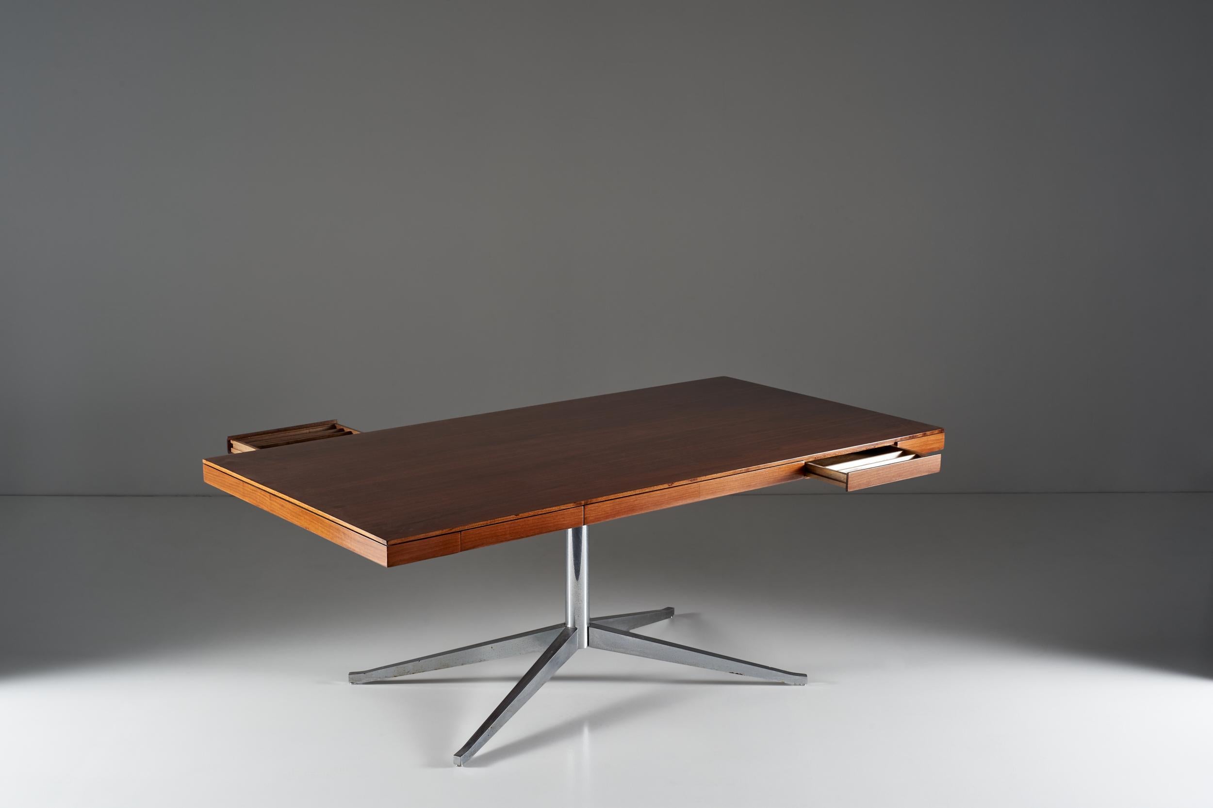 20th Century Florence Knoll Table with Chromed Iron Frame and Wooden Top, circa 1951