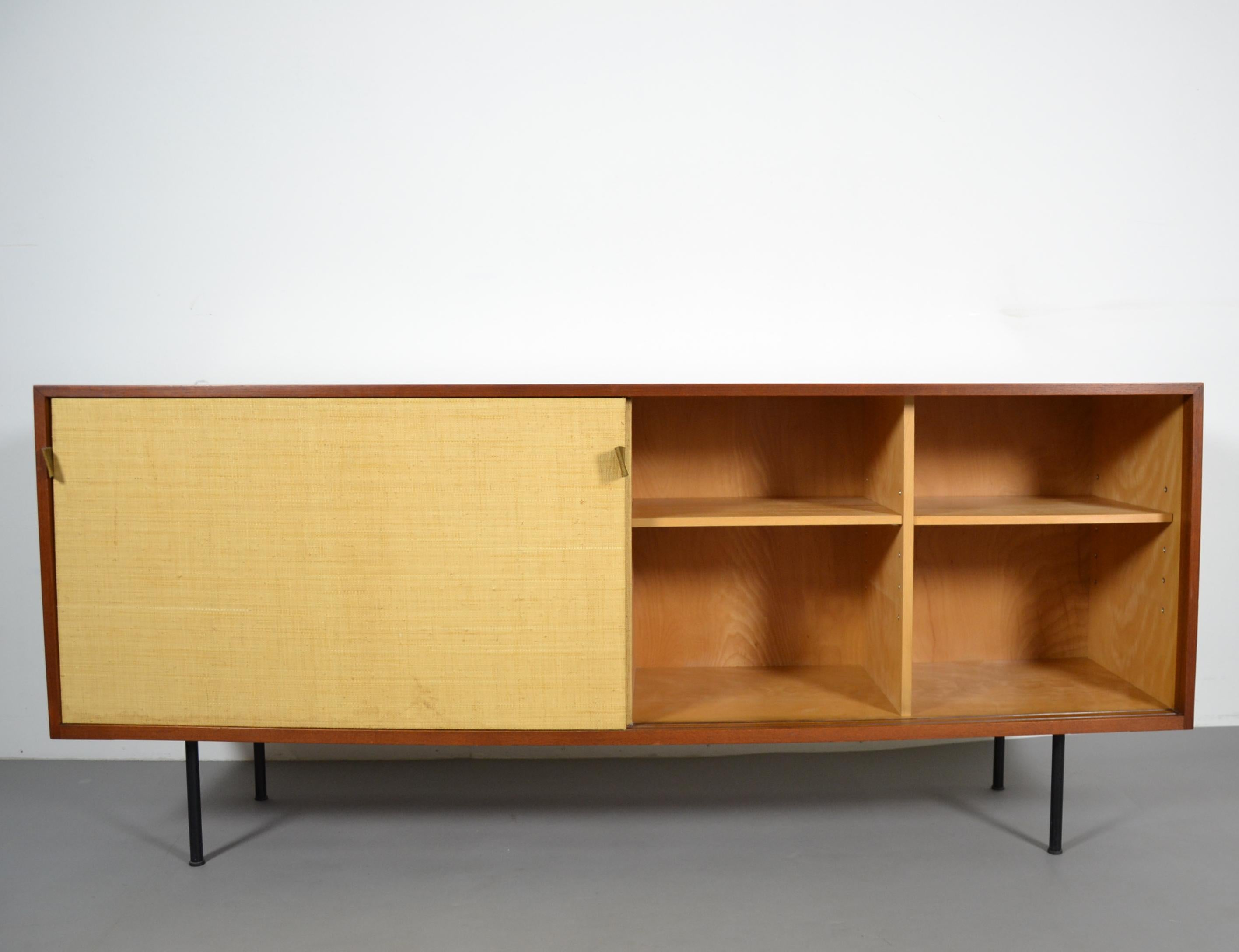 Florence Knoll Teak Sideboard Bast Sliding Doors Knoll International In Good Condition In Hamburg, DE